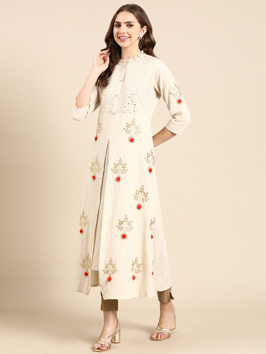 Women's Off White Embellished A-Line Kurta