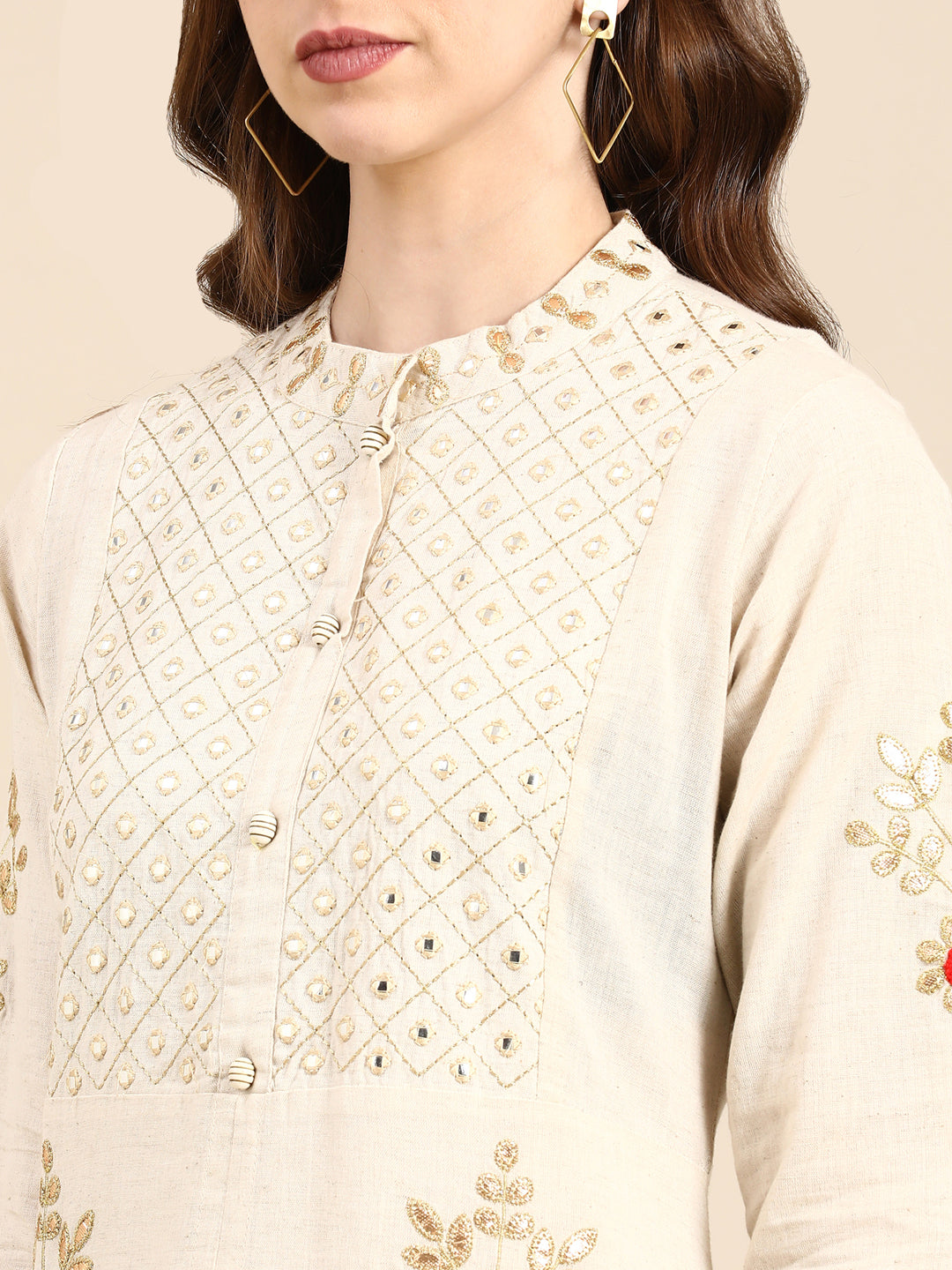 Women's Off White Embellished A-Line Kurta