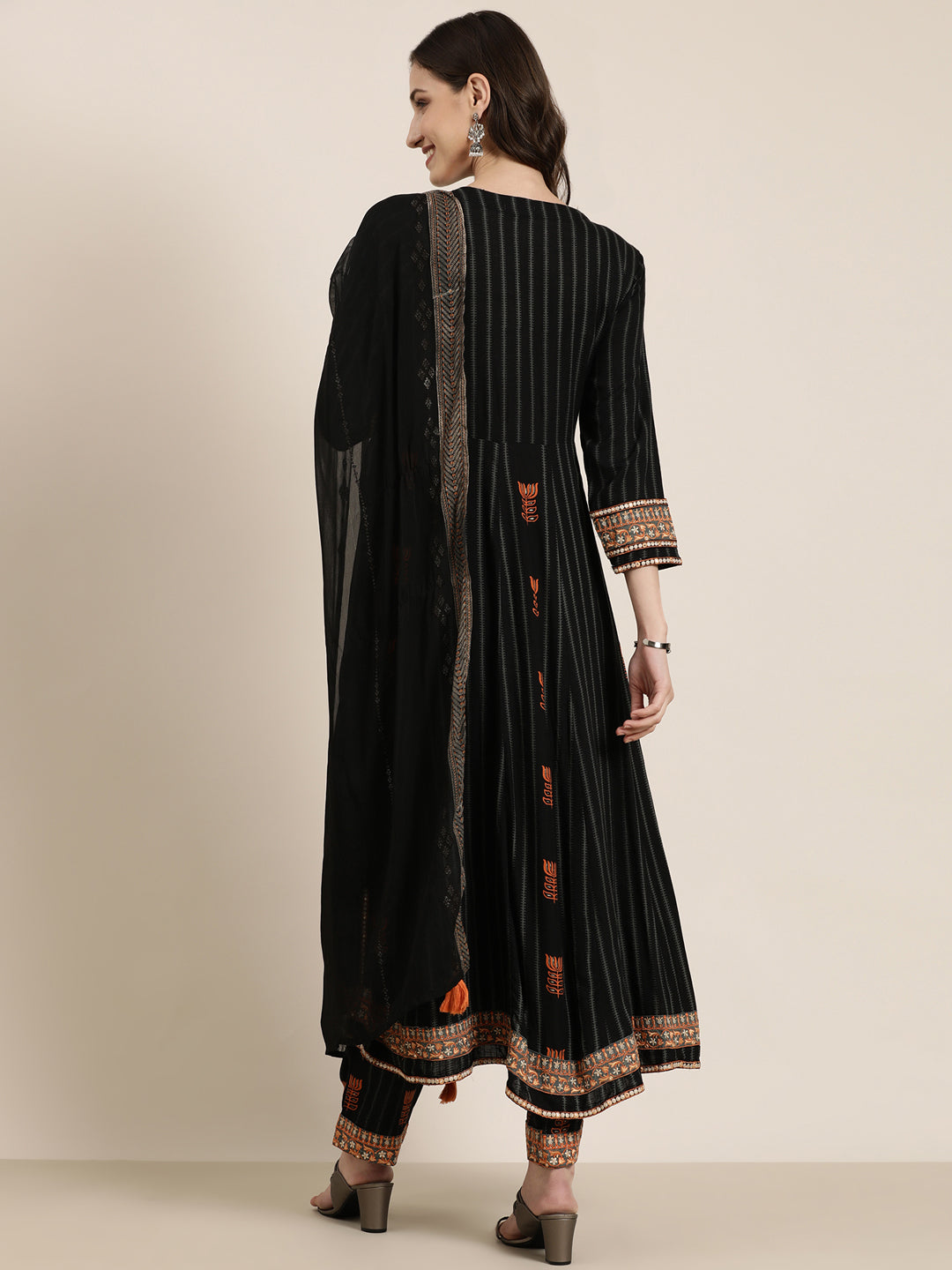 Women Black Striped Kurta Set