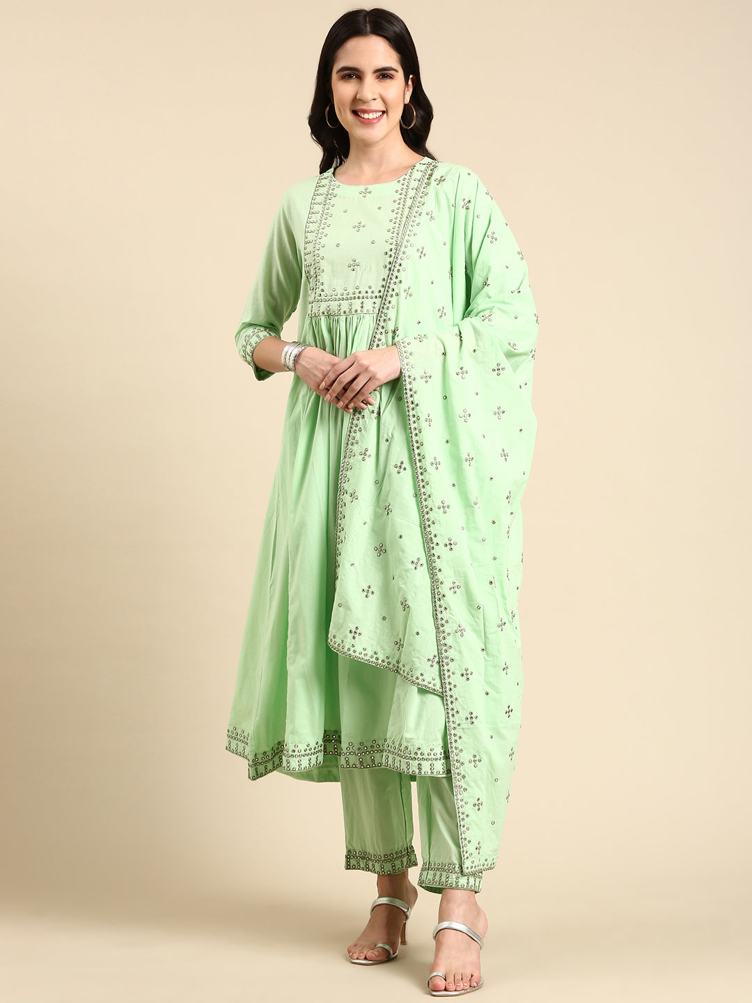 Women's Green Embroidered Kurta Set