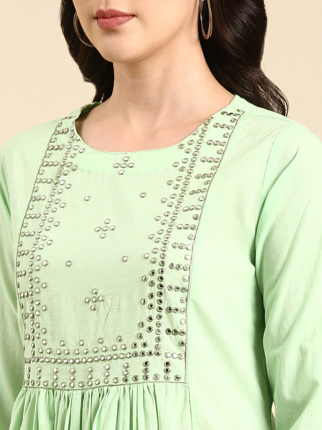 Women's Green Embroidered Kurta Set