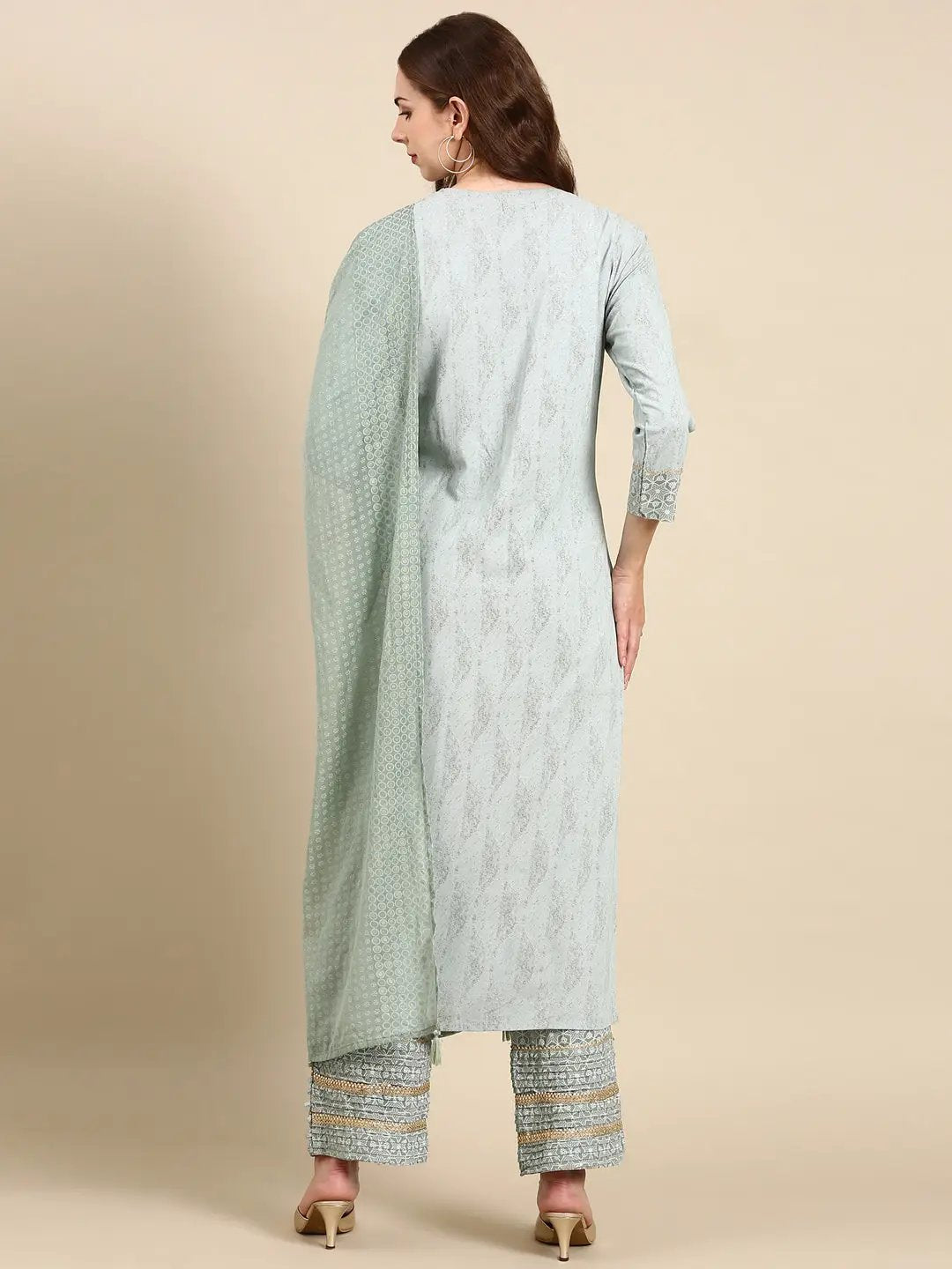 Women's Grey Floral Embroidered Cotton Kurta Set With Dupatta