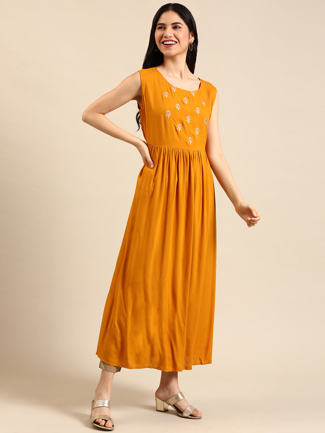 Women's Mustard Printed Straight Kurta