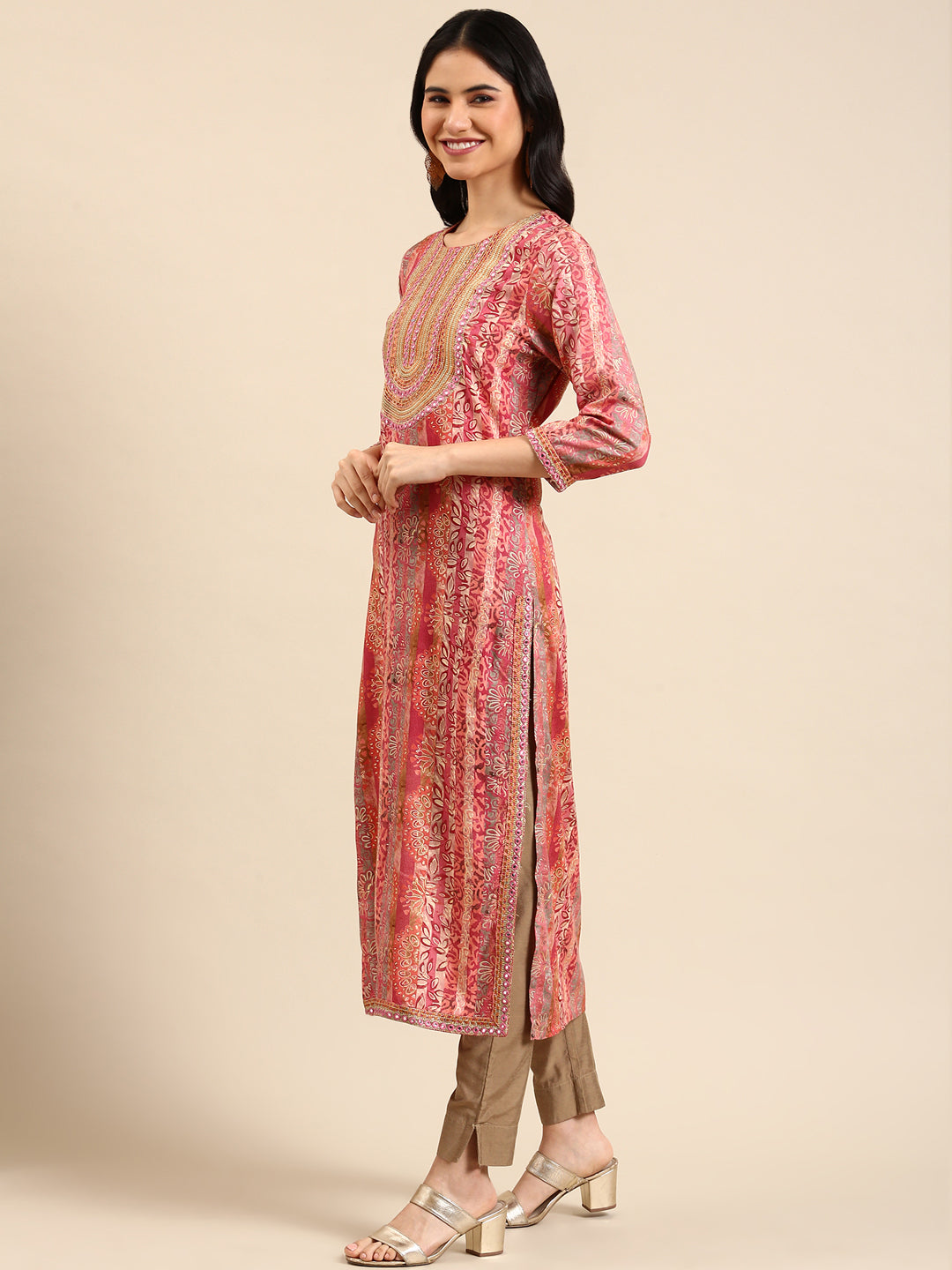 Women's Pink Printed Straight Kurta