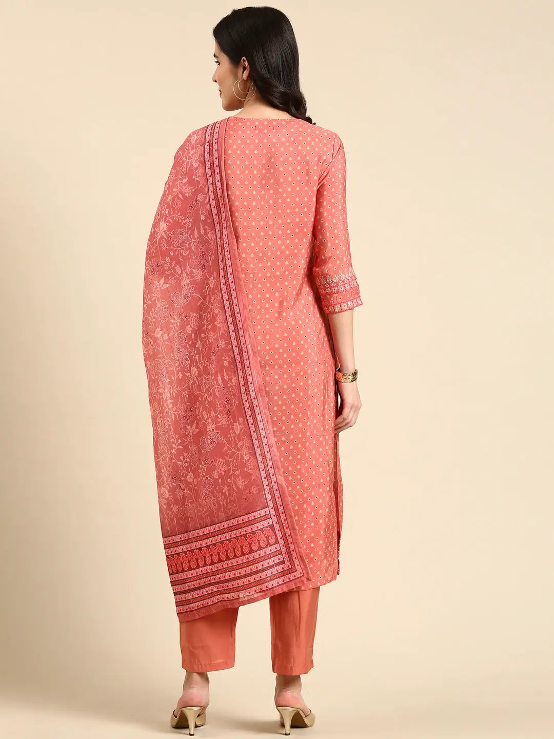 Women's Peach Floral Beads & Stones Kurta Set with Dupatta
