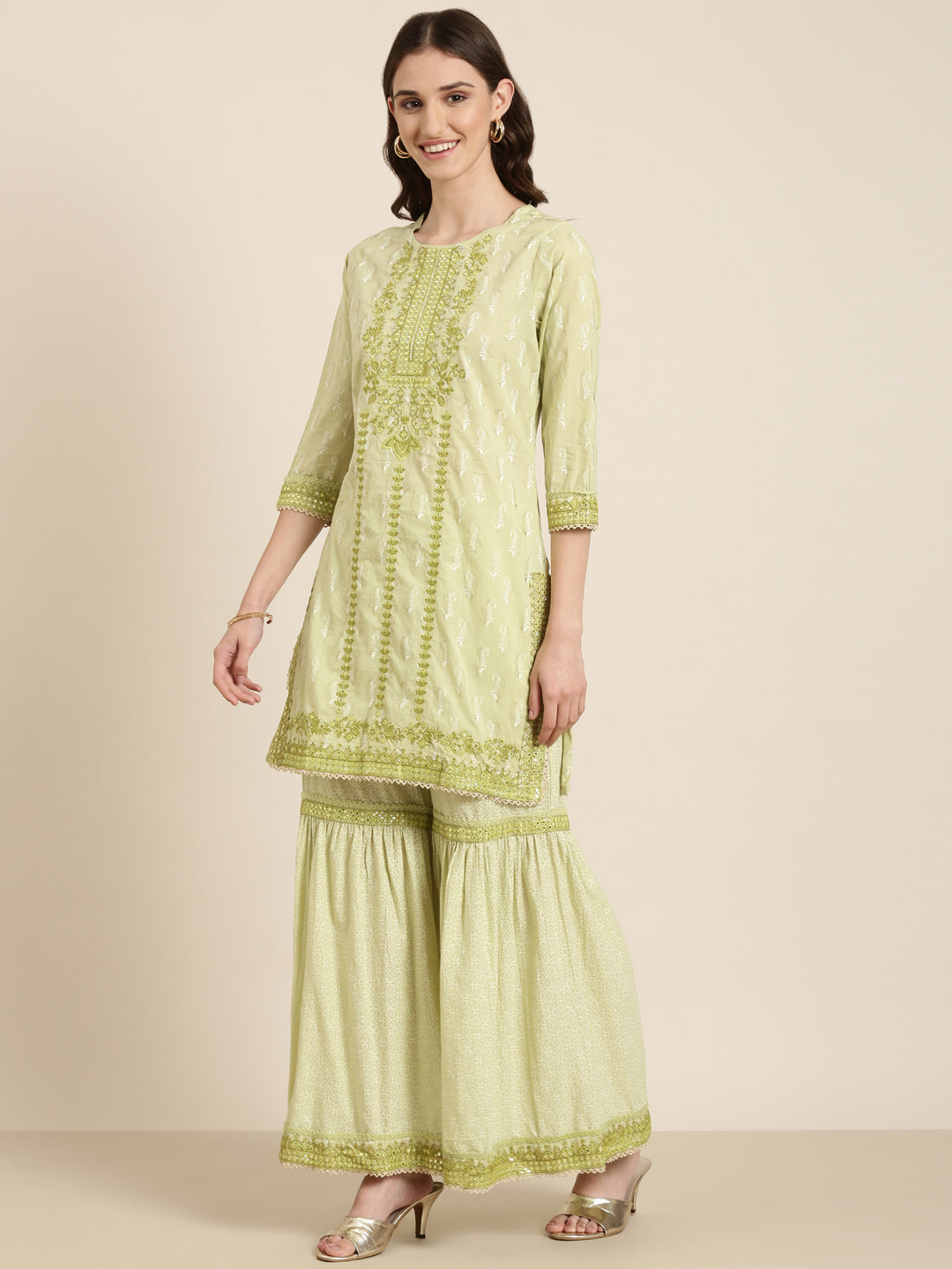 Women Green Paisley Kurta Set