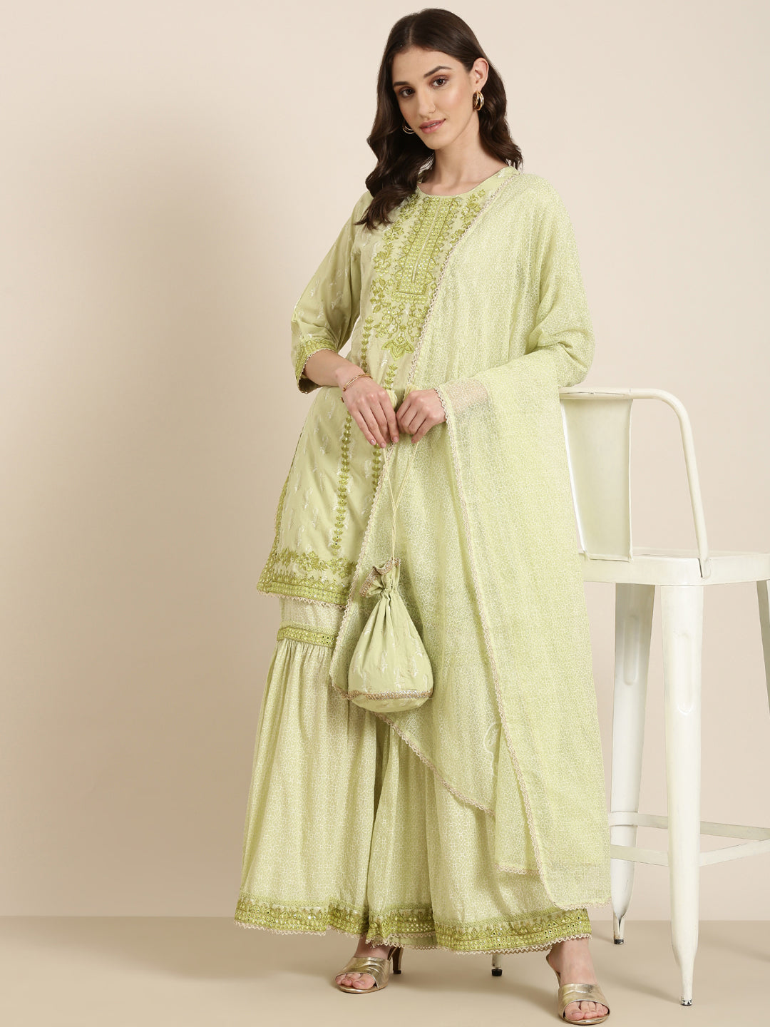 Women Green Paisley Kurta Set