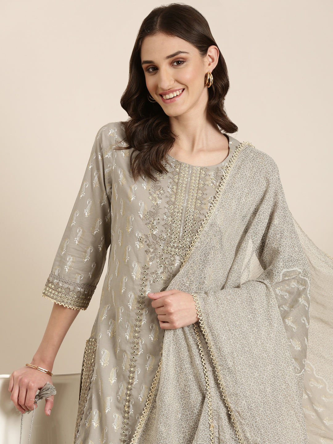 Women Taupe Paisley Kurta Set