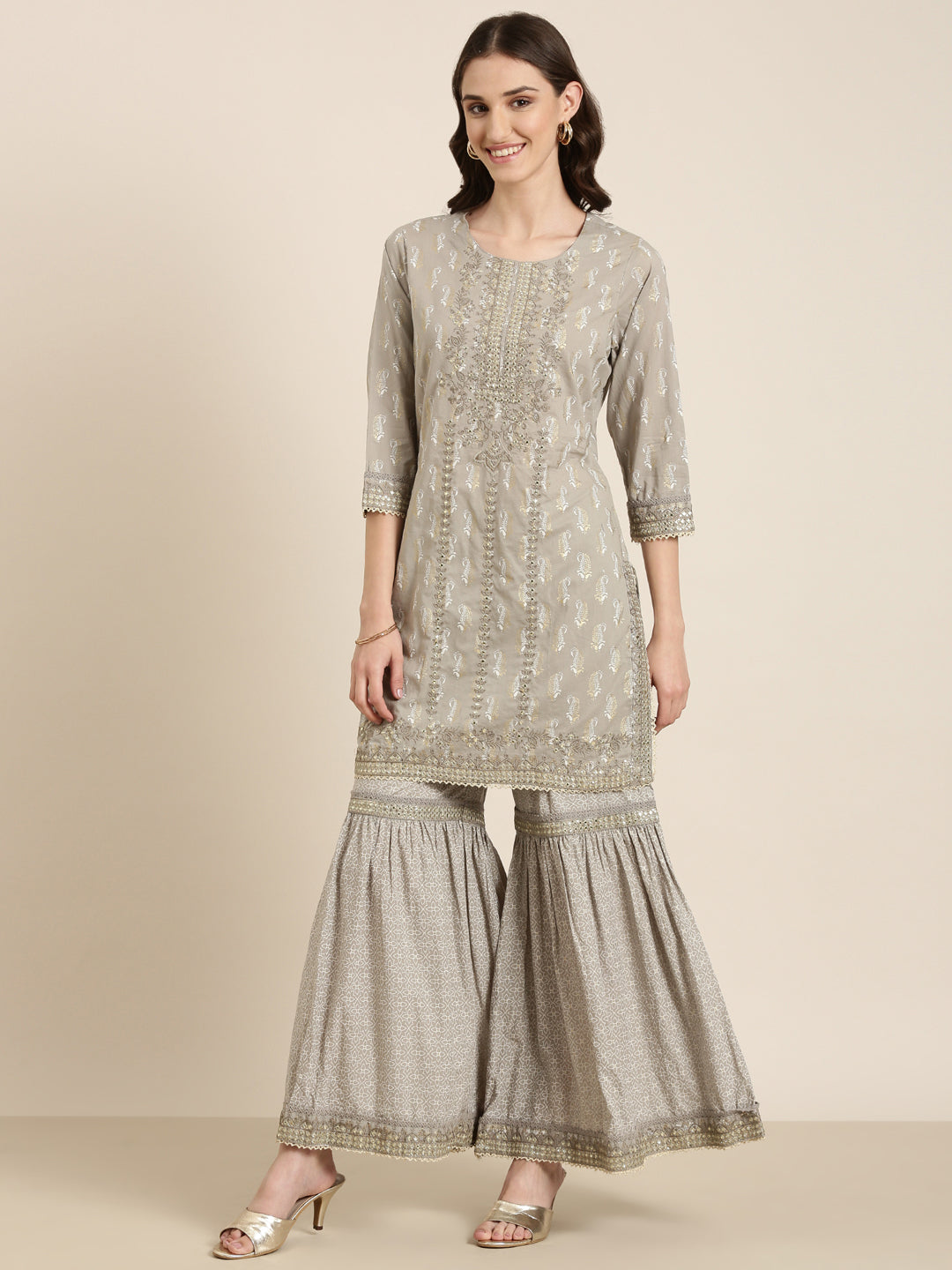 Women Taupe Paisley Kurta Set