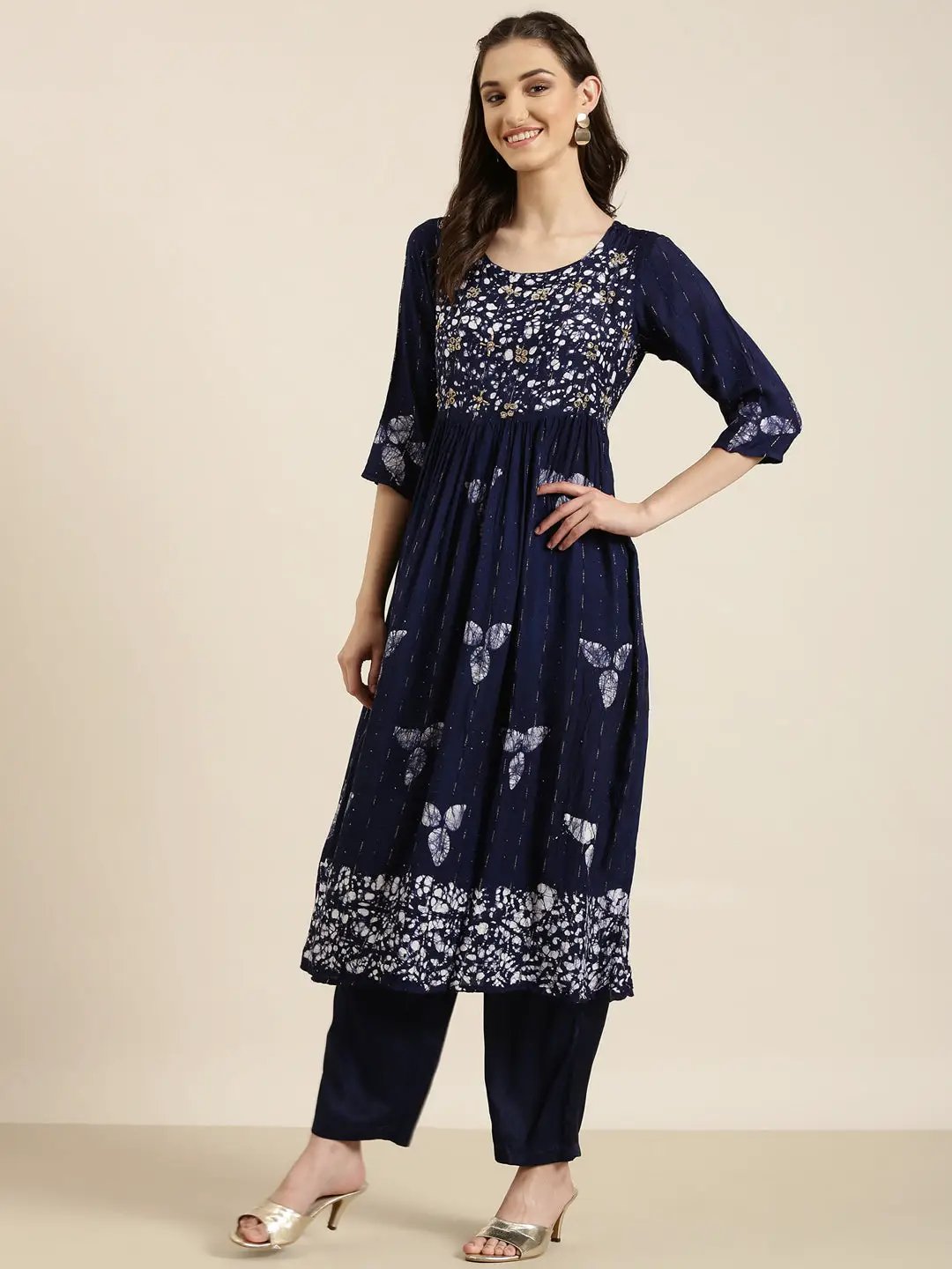 Women's Navy Blue Floral Kurta Set