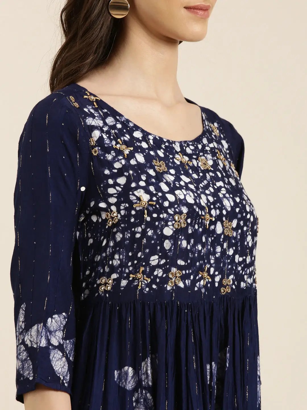 Women's Navy Blue Floral Kurta Set