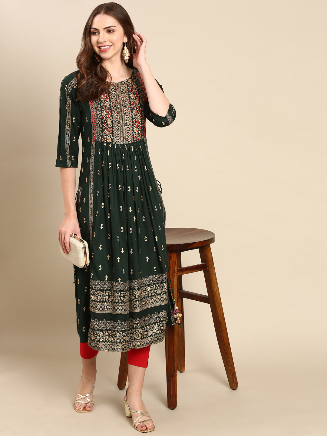 Women's Green Embellished Anarkali Kurta