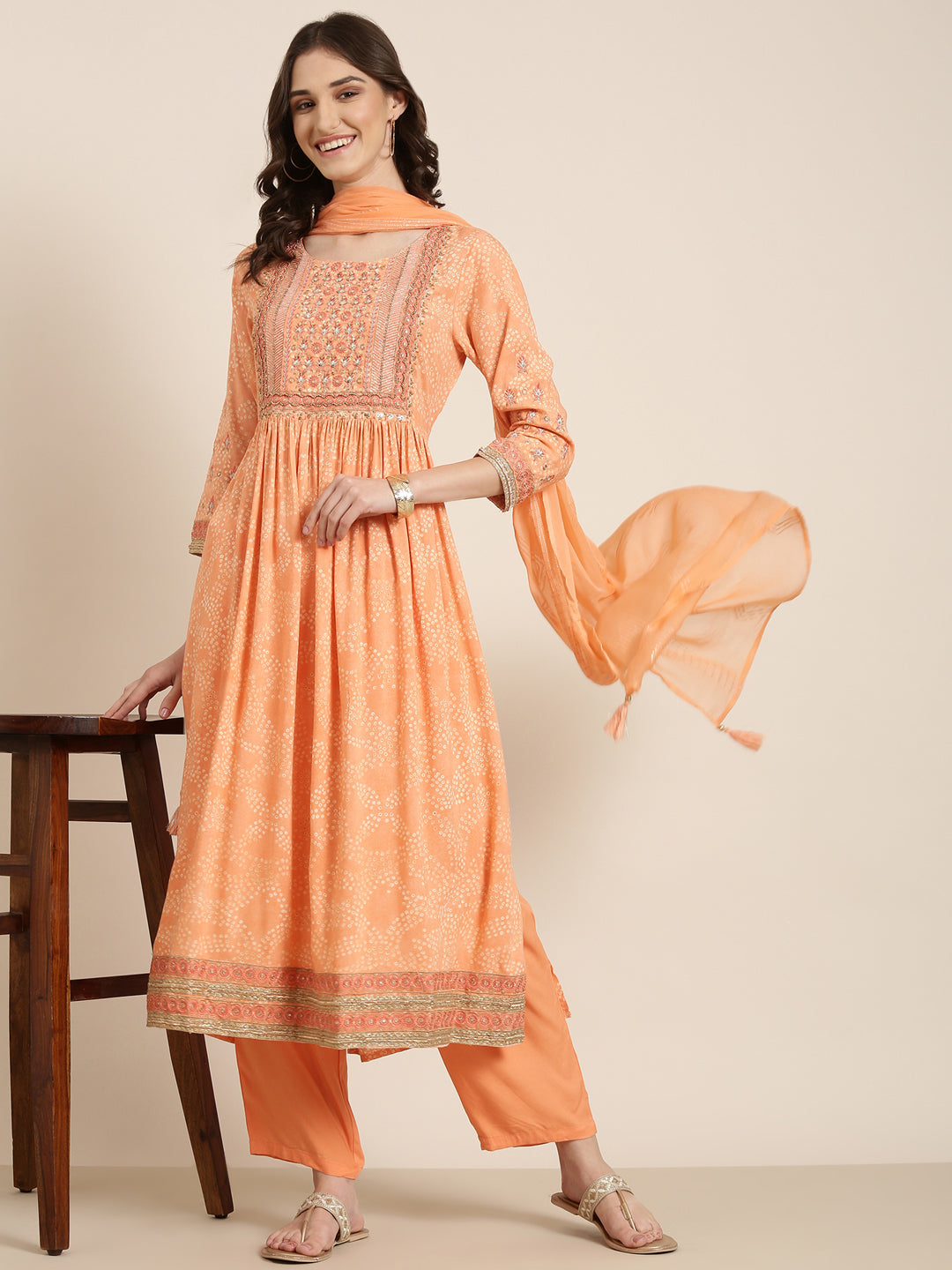 Women Peach Printed Kurta Set