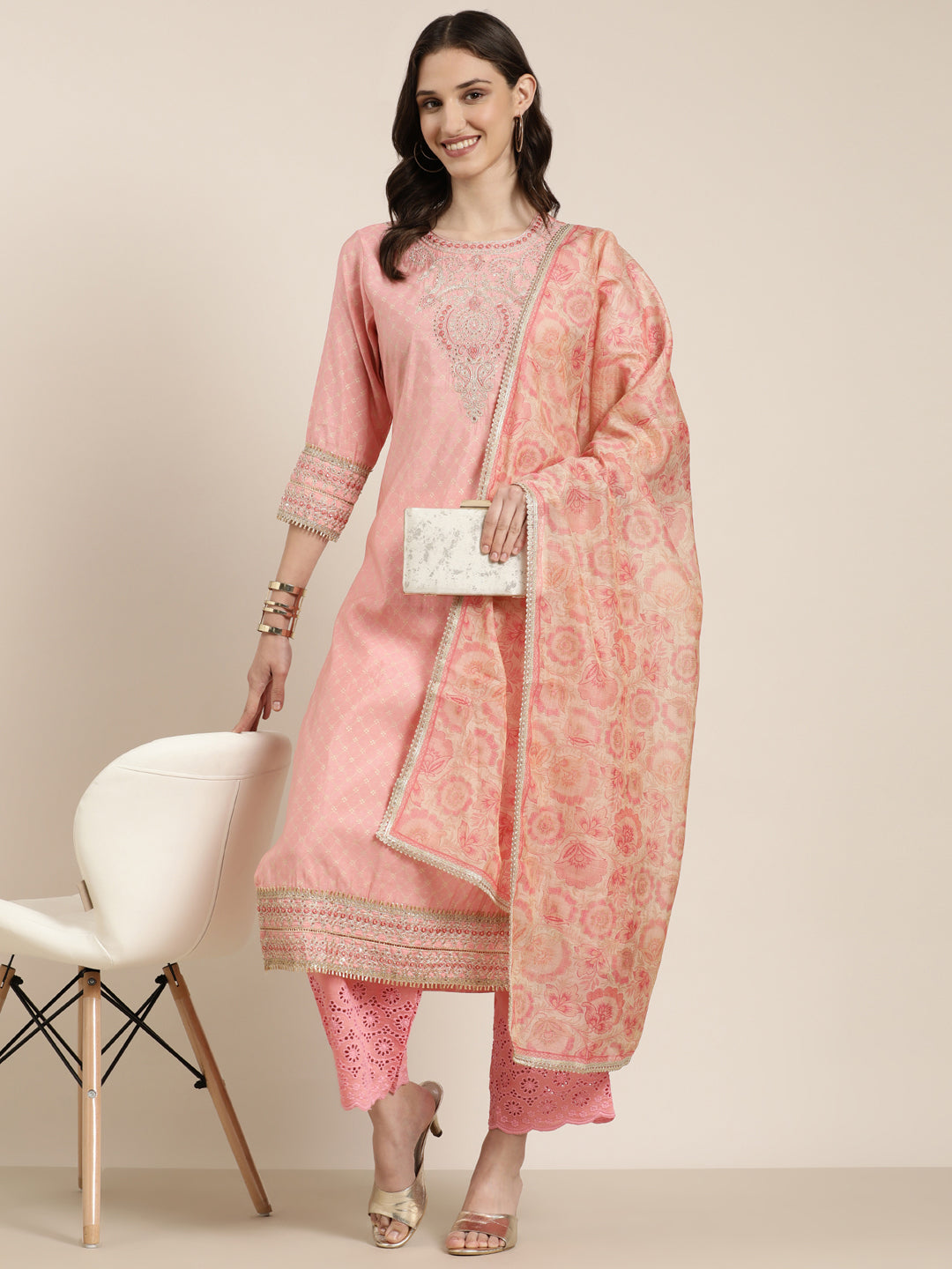 Women Pink Geometrical Kurta Set