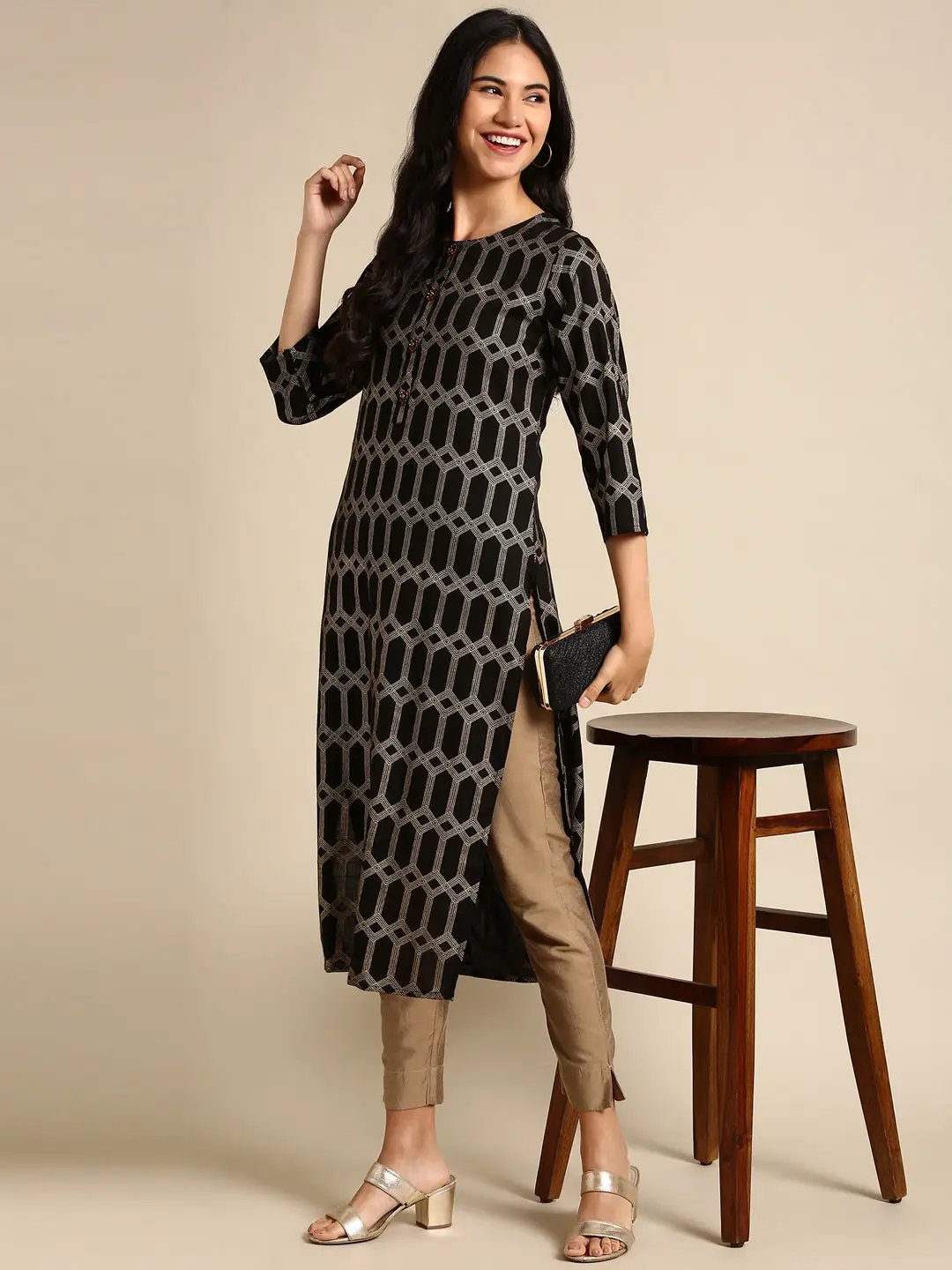 Women's Black Printed Straight Kurta