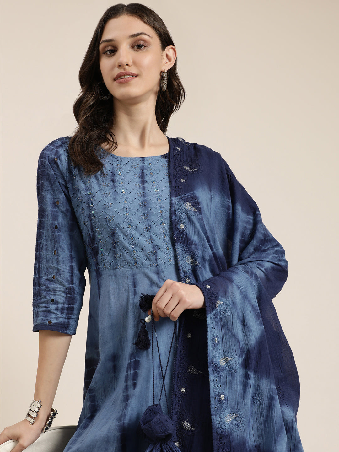 Women Navy Blue Solid Kurta Set