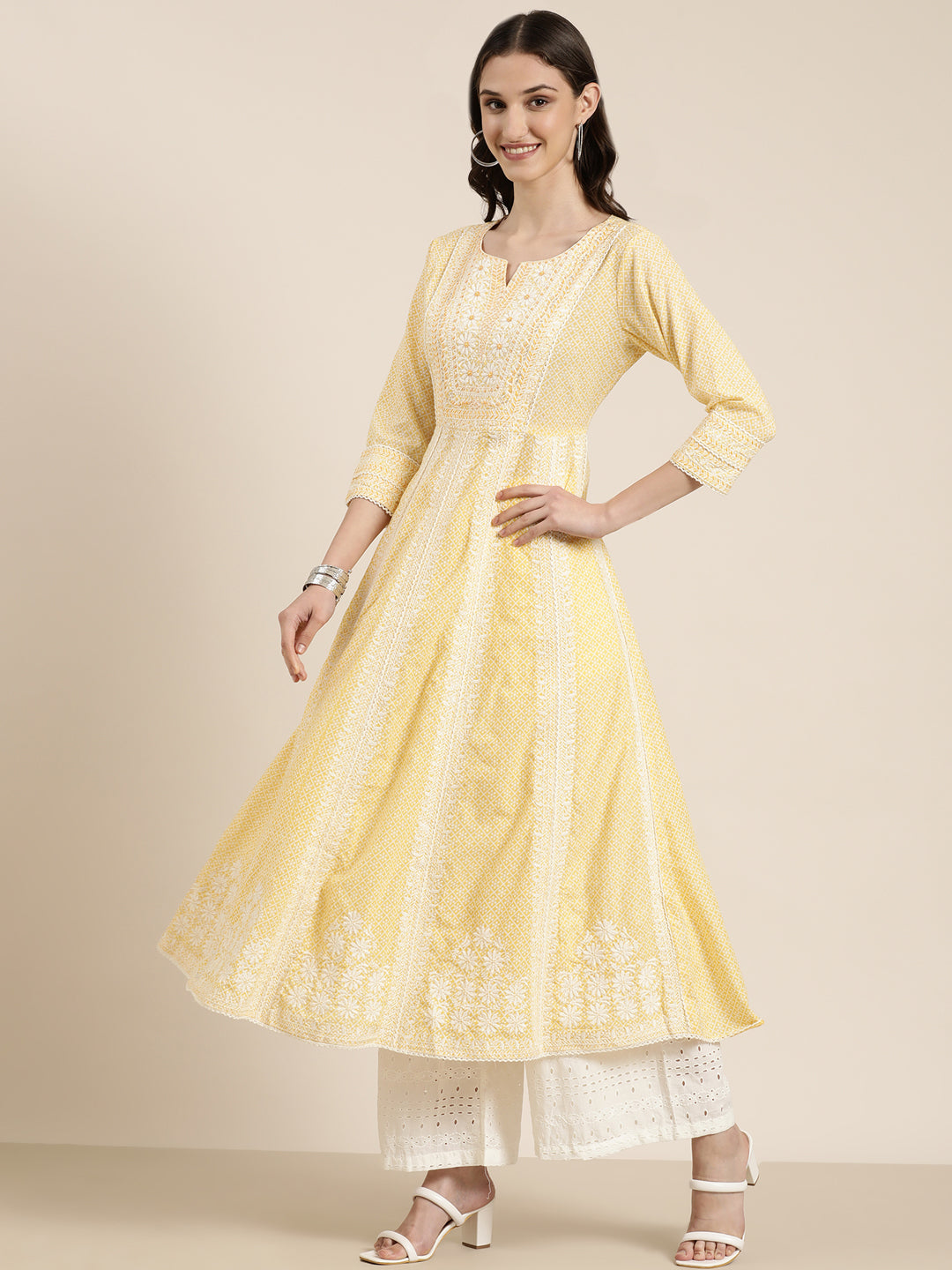 Women's Yellow Floral Printed Empire Thread Work Kurta Set With Dupatta