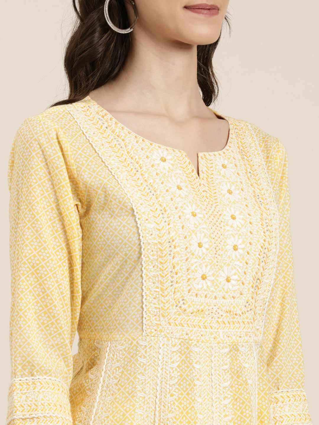 Women's Yellow Floral Printed Empire Thread Work Kurta Set With Dupatta