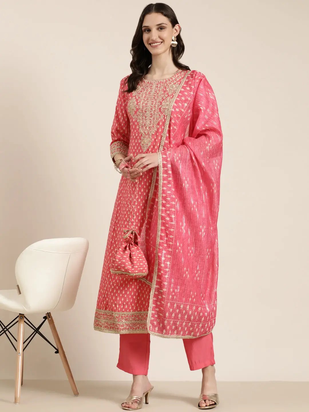 Women's Peach Geometrical Kurta Set
