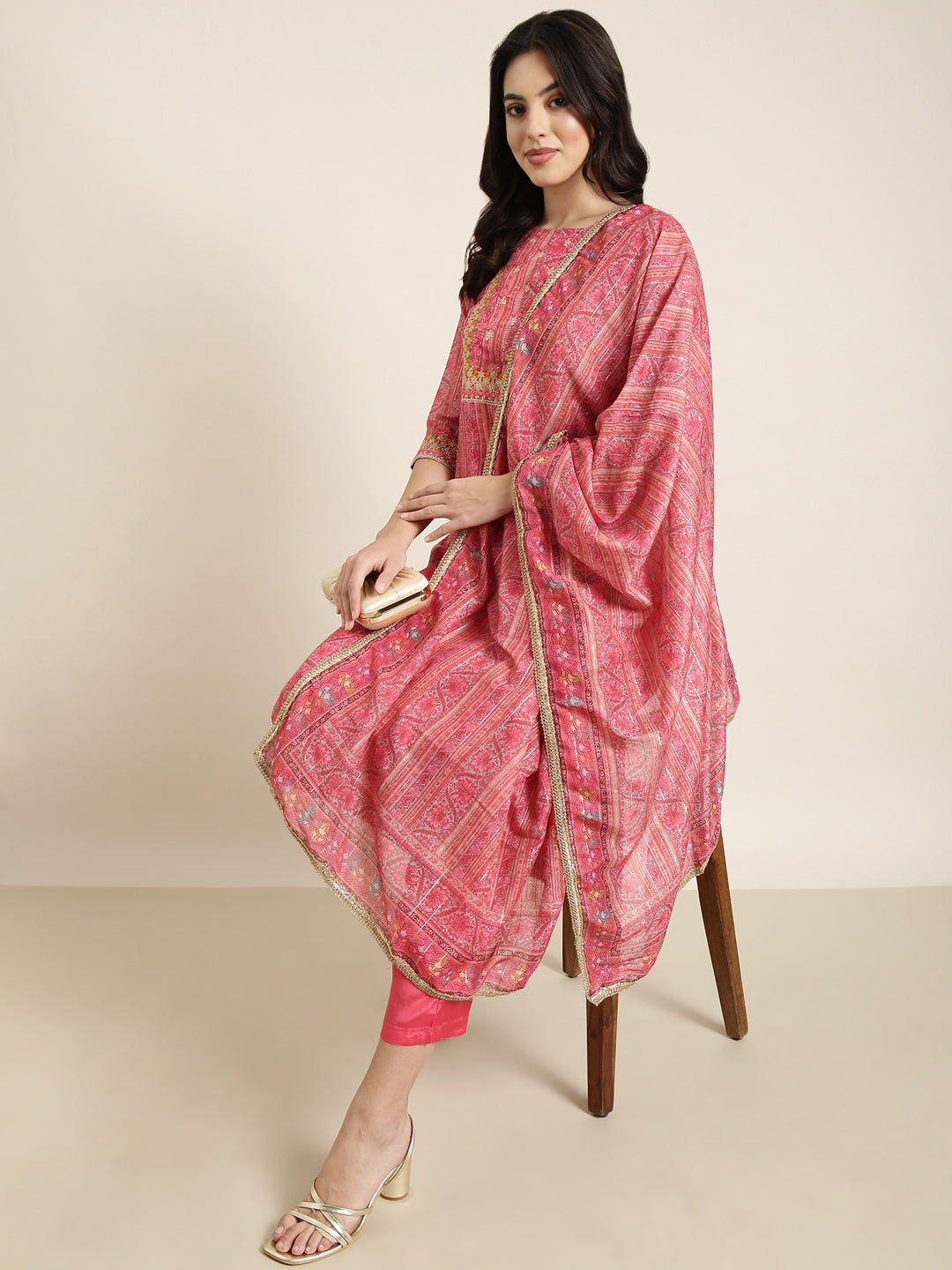 Women Straight Pink Floral Kurta and Trousers Set Comes With Dupatta