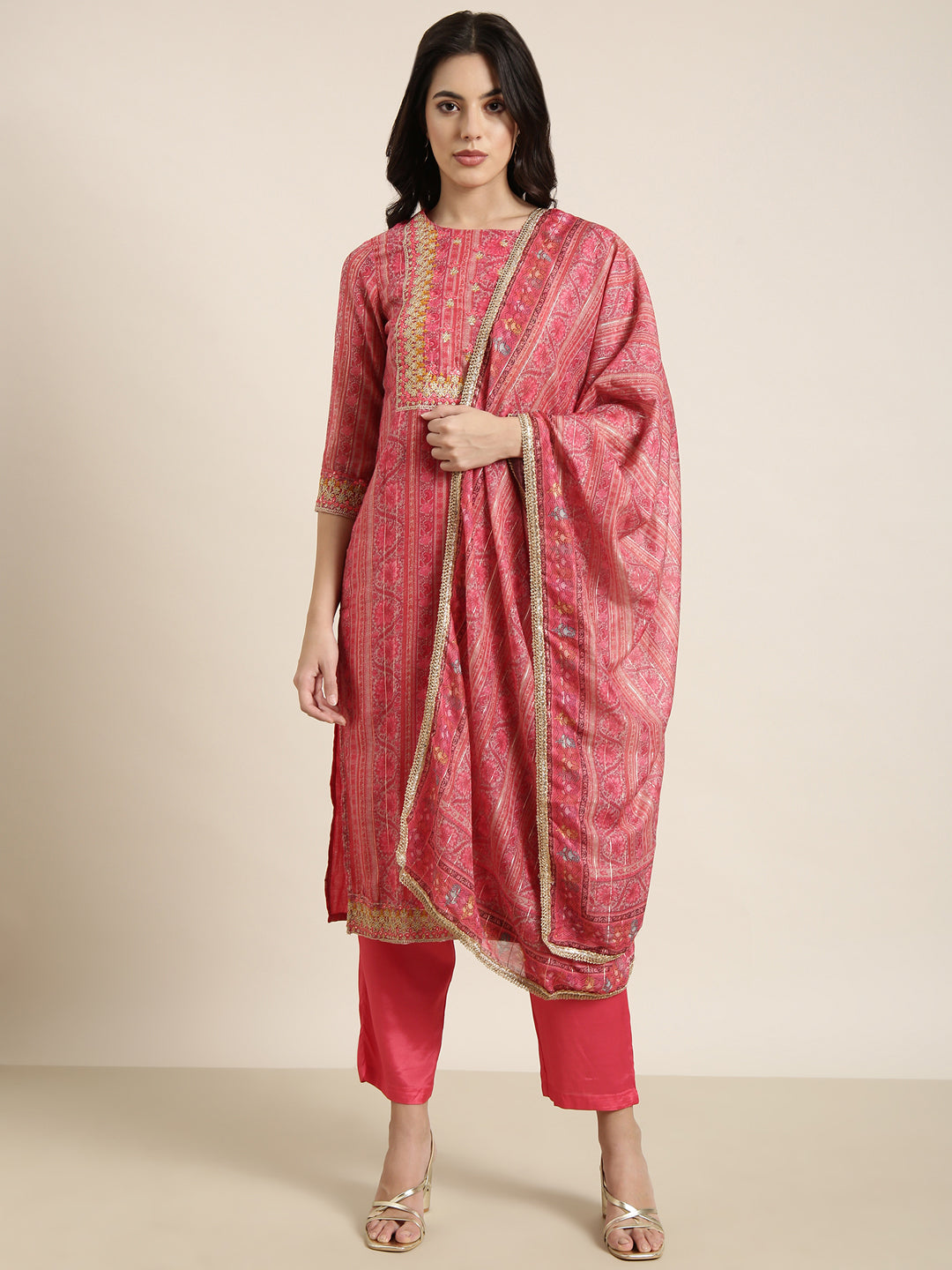 Women Straight Pink Floral Kurta and Trousers Set Comes With Dupatta