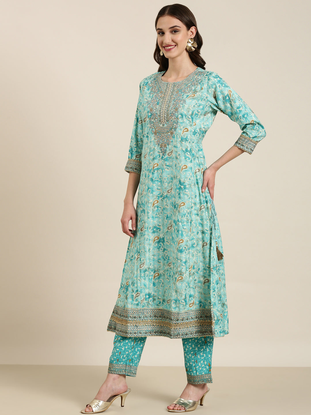 Women Turquoise Blue Paisley Kurta Set