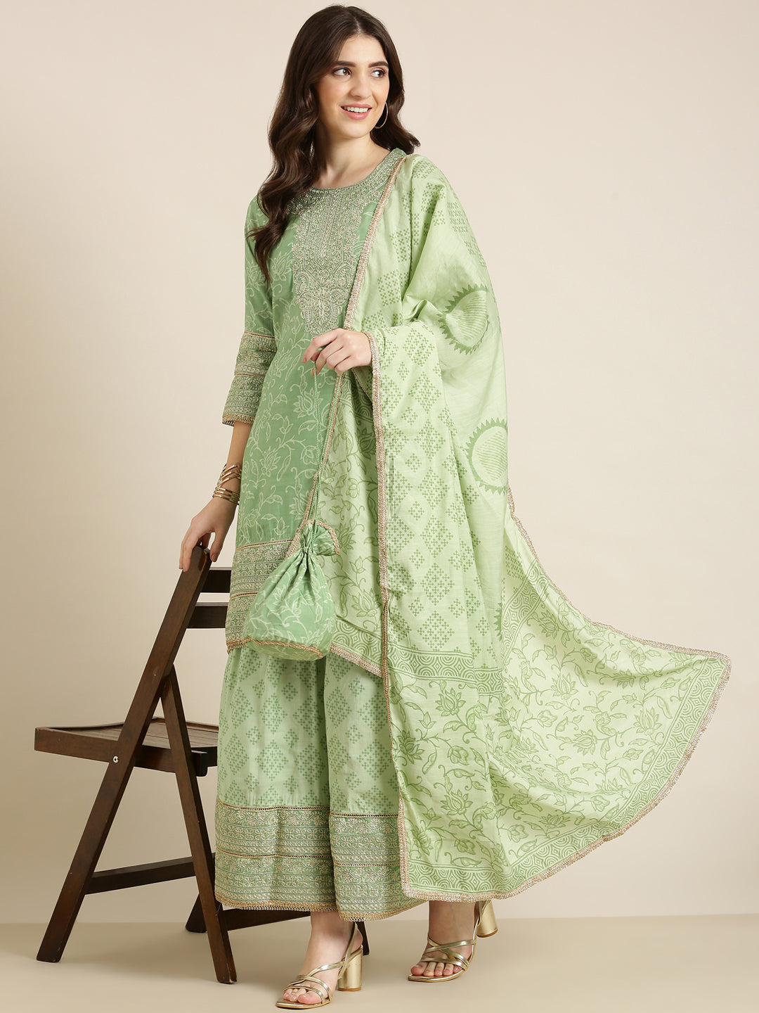 Women Green Floral Kurta Set