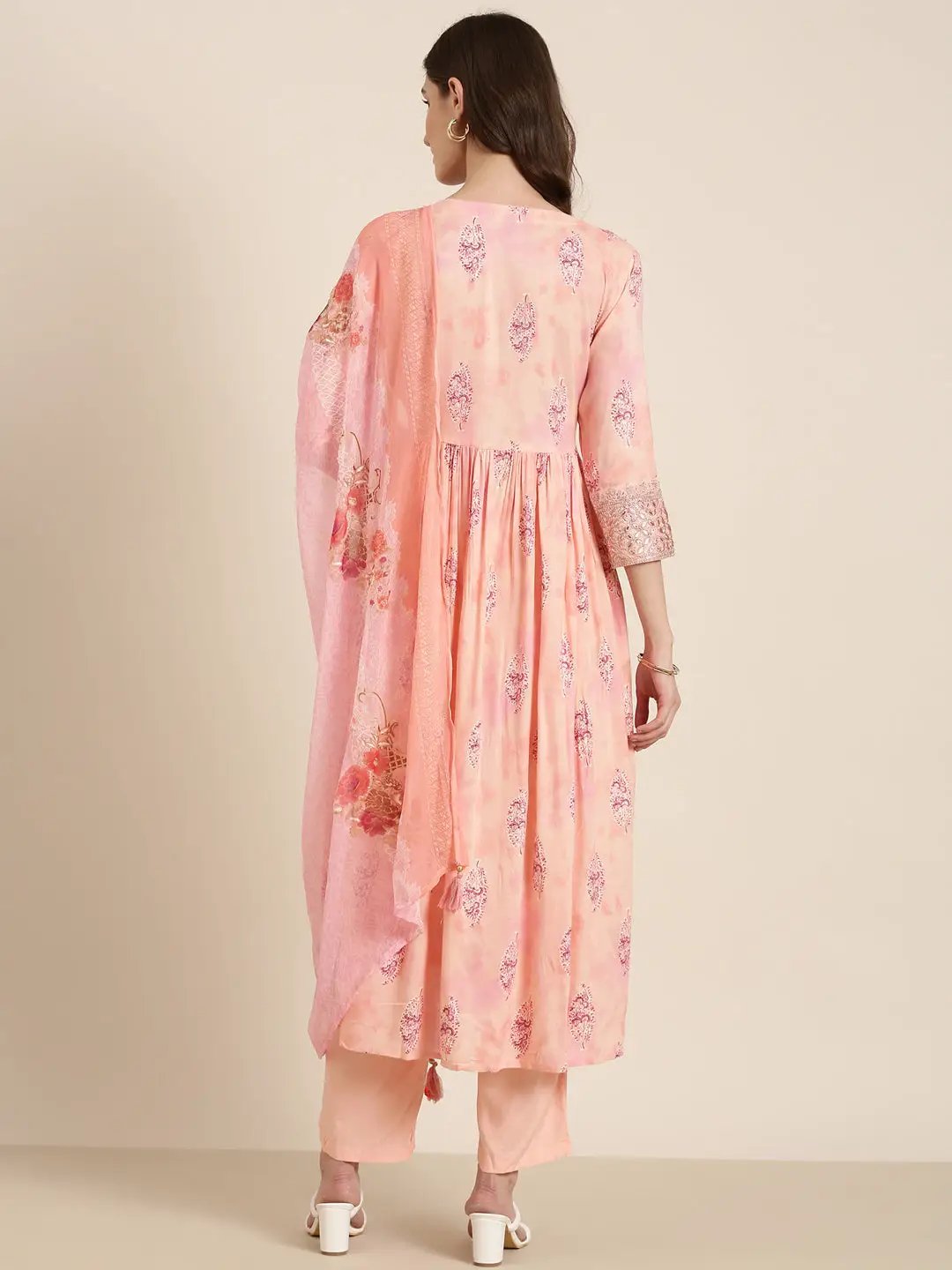 Women's Peach Floral Kurta Set