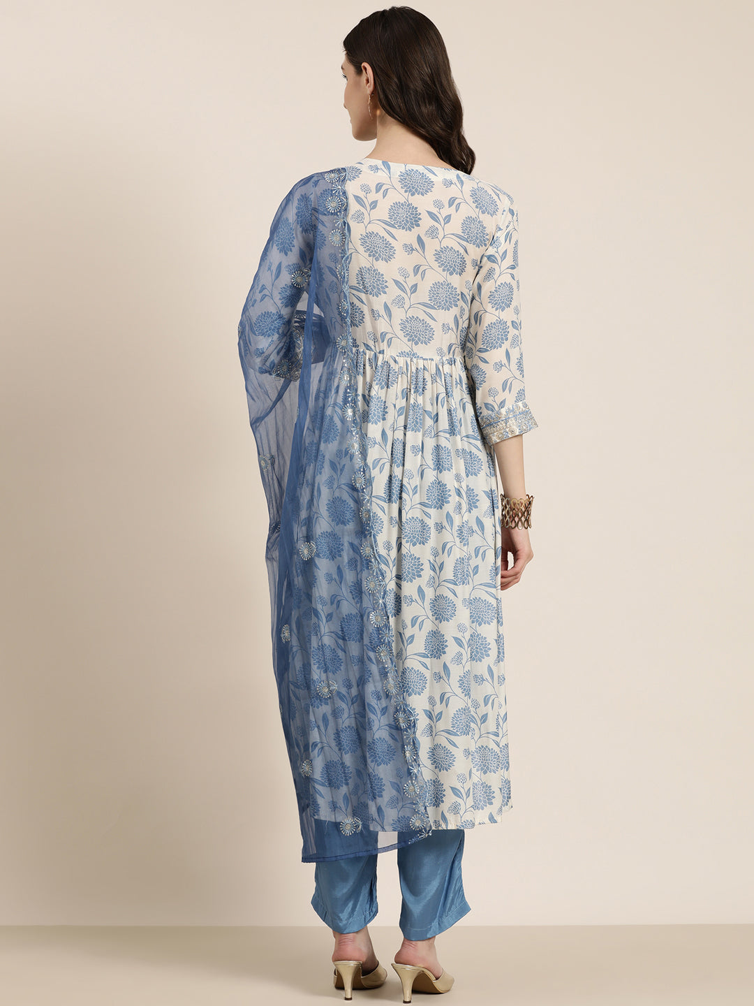 Women Cream Floral Kurta Set