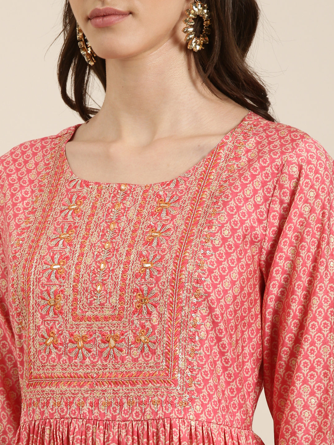 Women's Coral Floral Embroidered Thread Work Straight Kurta Set With Dupatta