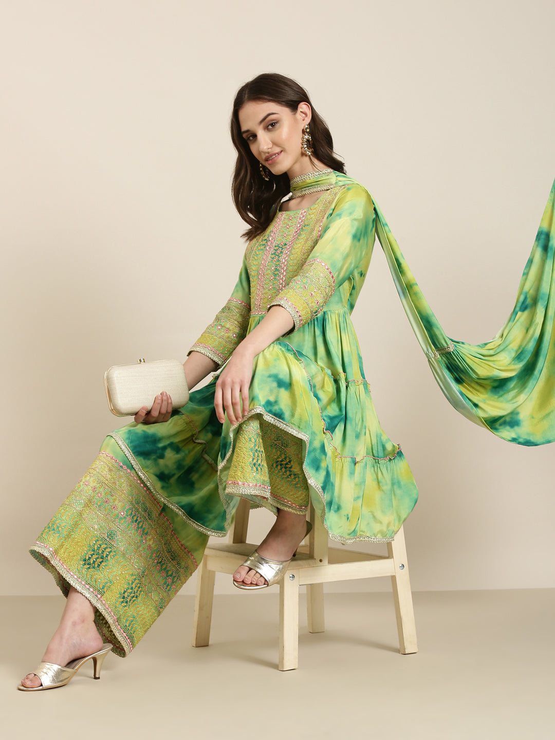 Women Green Solid Kurta Set