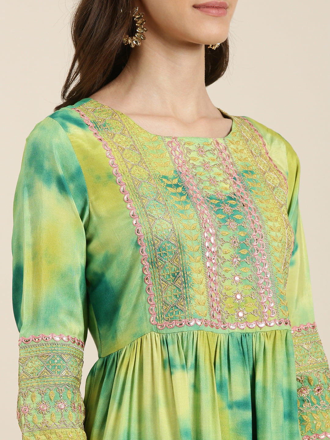 Women Green Solid Kurta Set