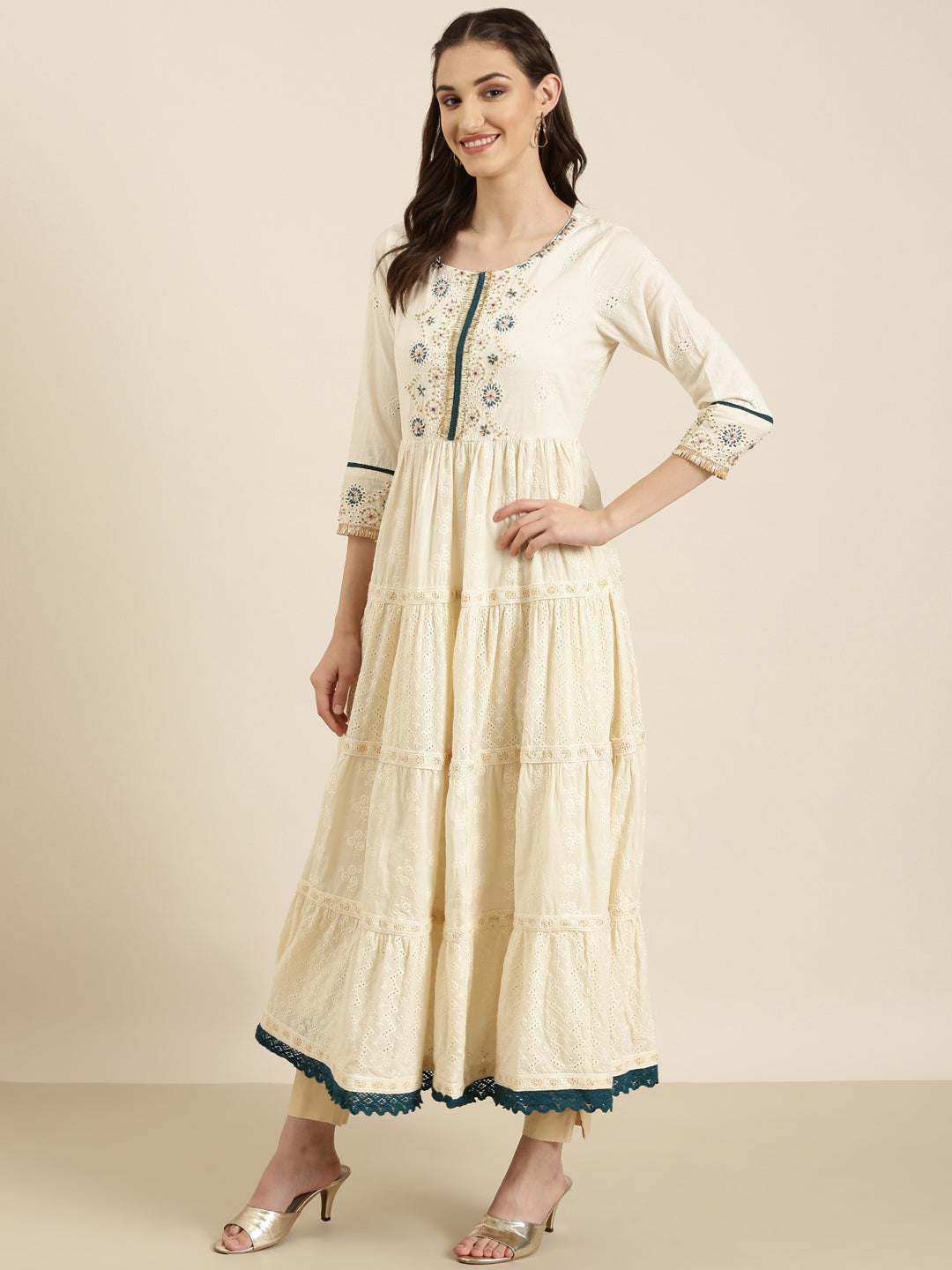 Women Off White Solid Anarkali Kurta