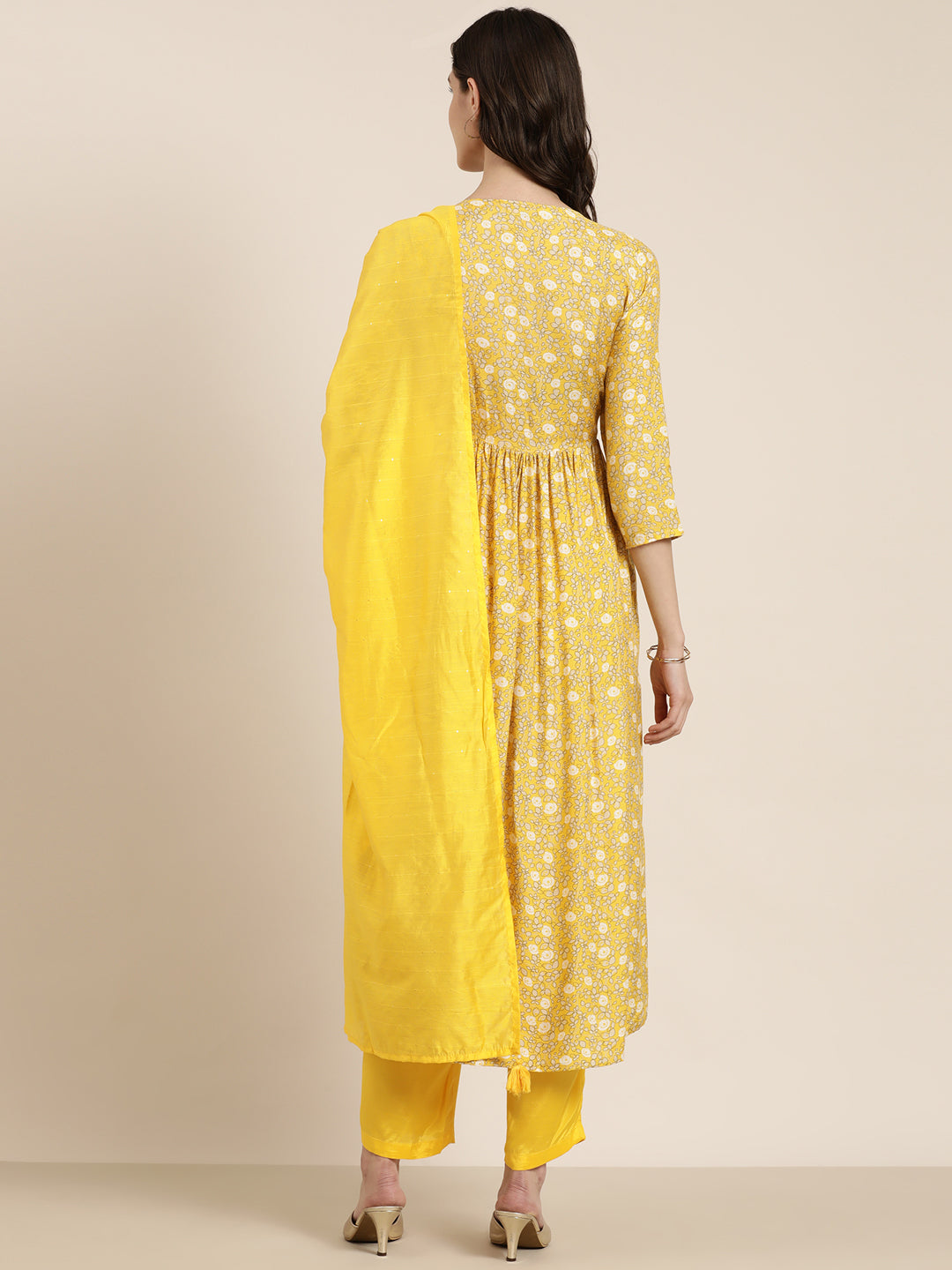 Women Yellow Floral Kurta Set