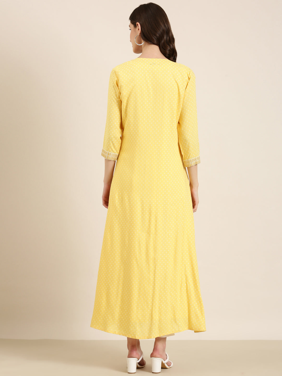 Women Off White Solid Anarkali Kurta