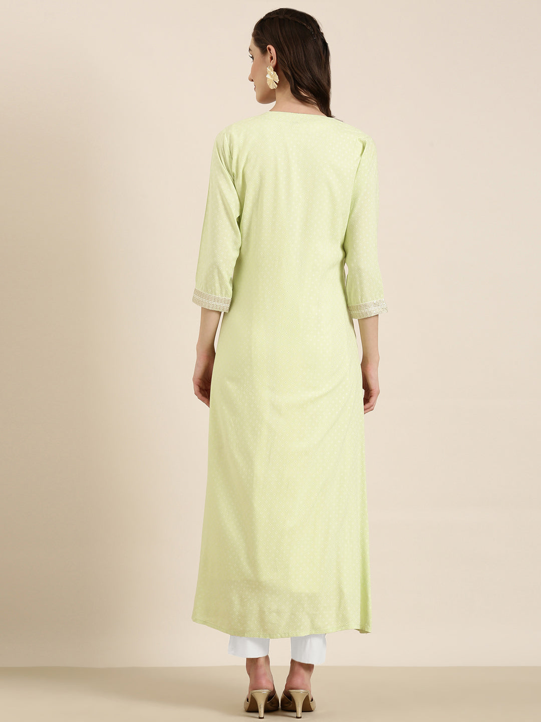 Women Off White Solid Anarkali Kurta