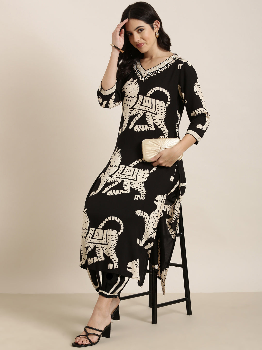 Women's Straight Black Ethnic Motifs Kurta and Patiala Set