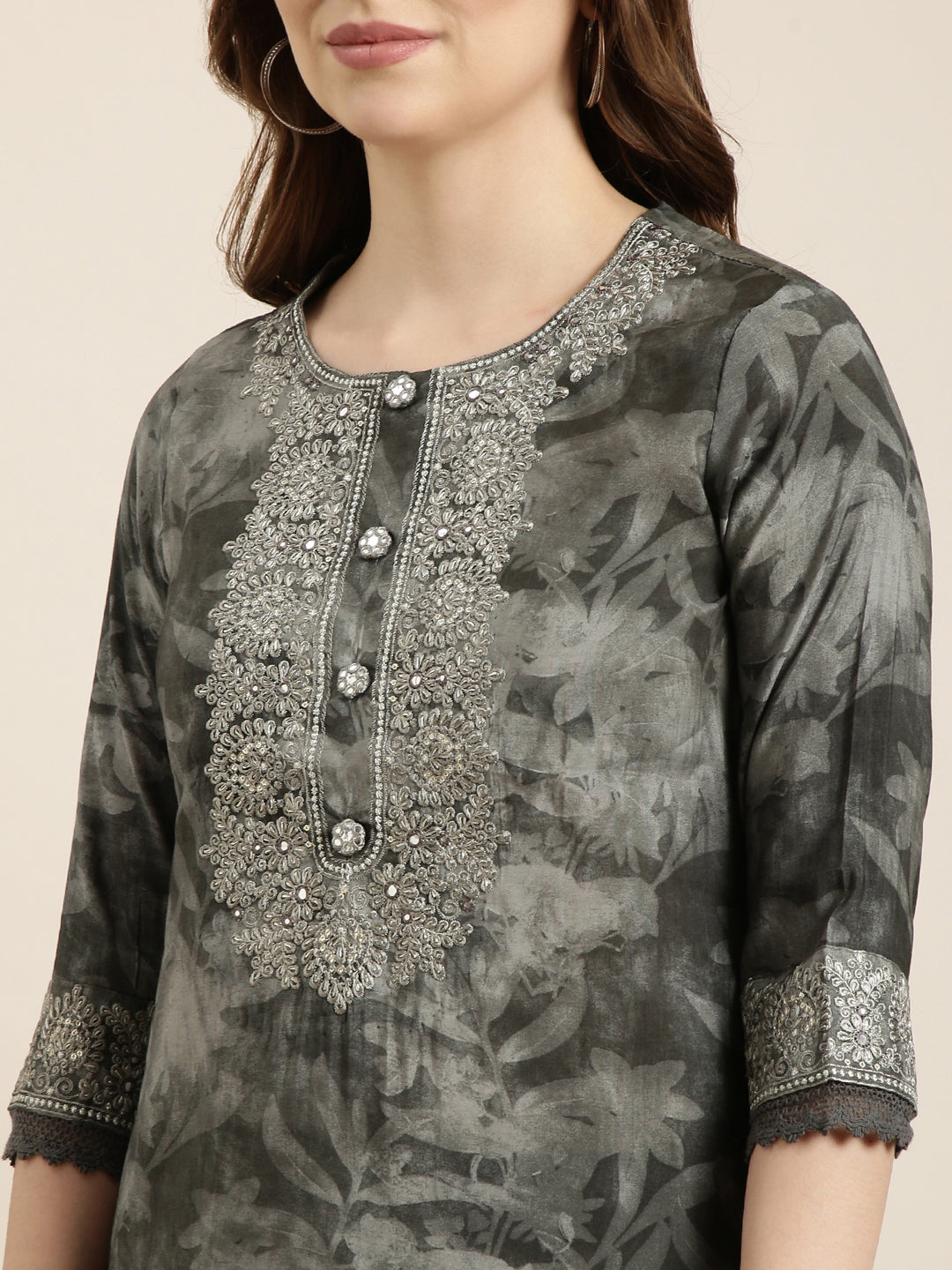 Women Straight Grey Floral Kurta and Trousers Set Comes With Dupatta