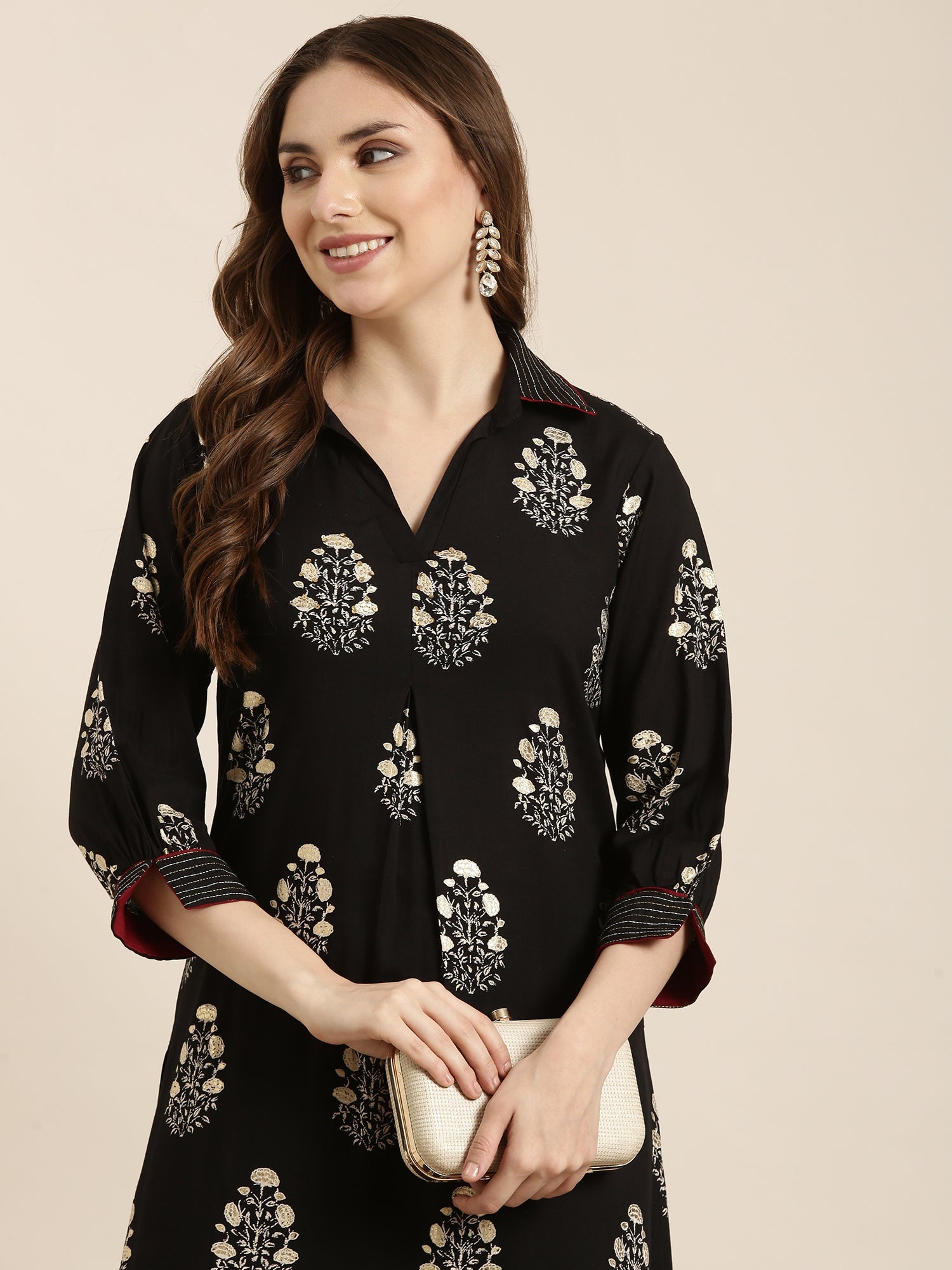 Women Straight Black Floral Kurta and Patiala Set