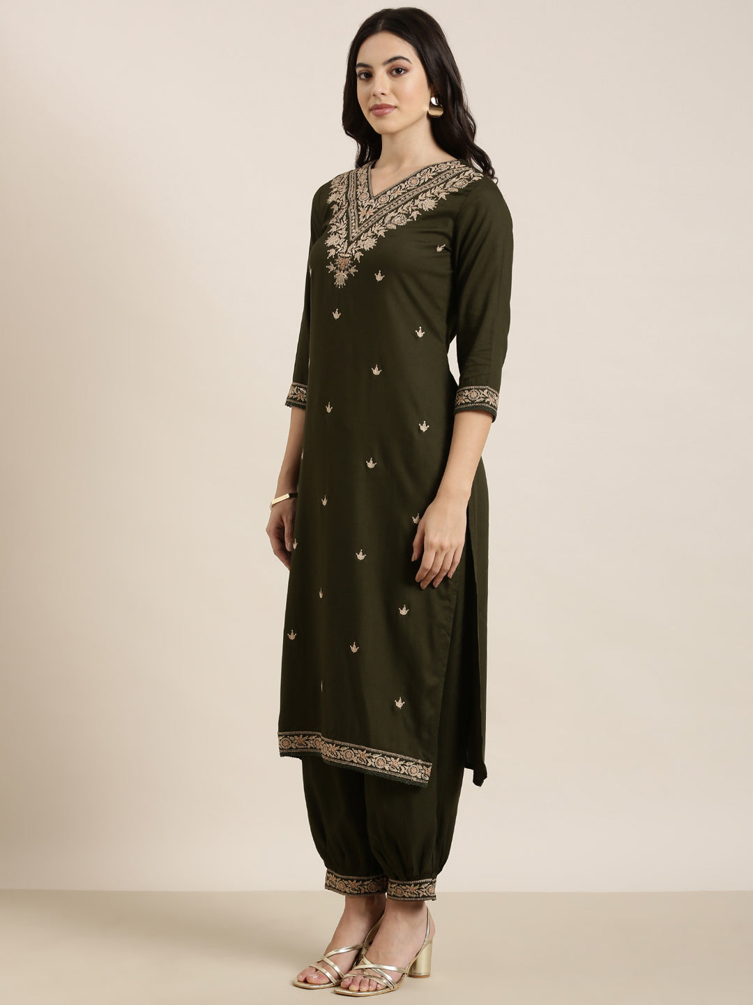 Women Straight Green Solid Kurta and Patiala Set Comes With Dupatta