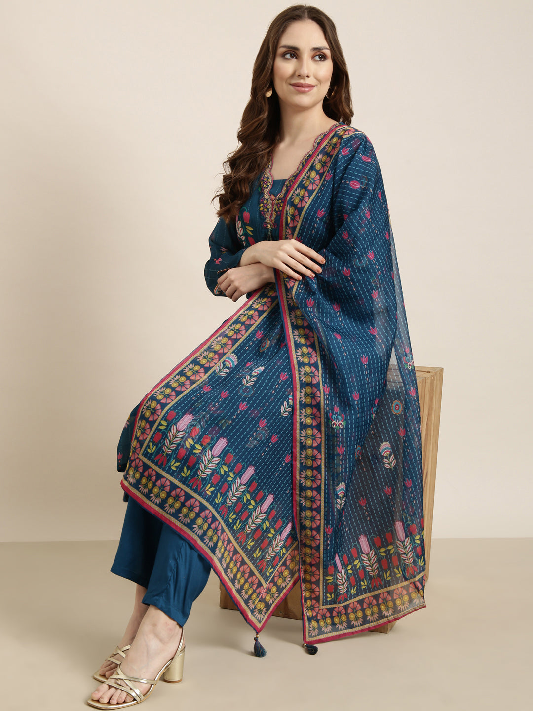 Women Straight Blue Floral Kurta and Trousers Set Comes With Dupatta