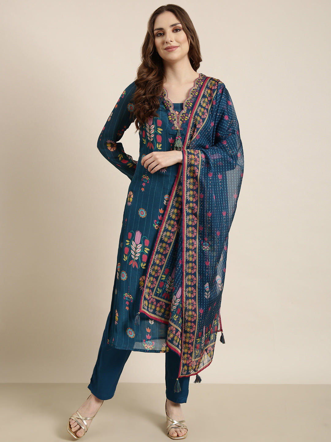 Women Straight Blue Floral Kurta and Trousers Set Comes With Dupatta