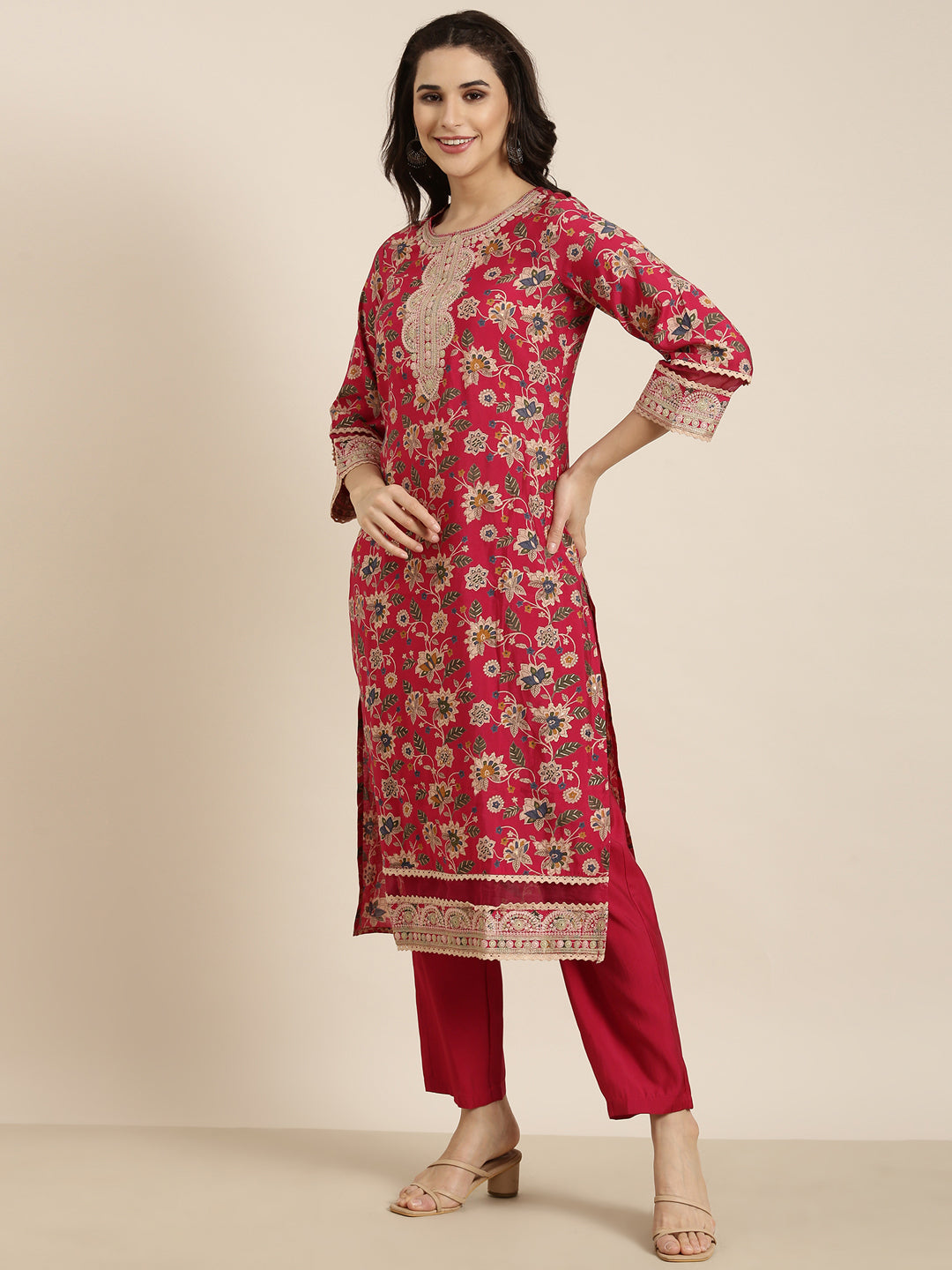 Women Straight Pink Floral Kurta and Trousers Set Comes With Dupatta