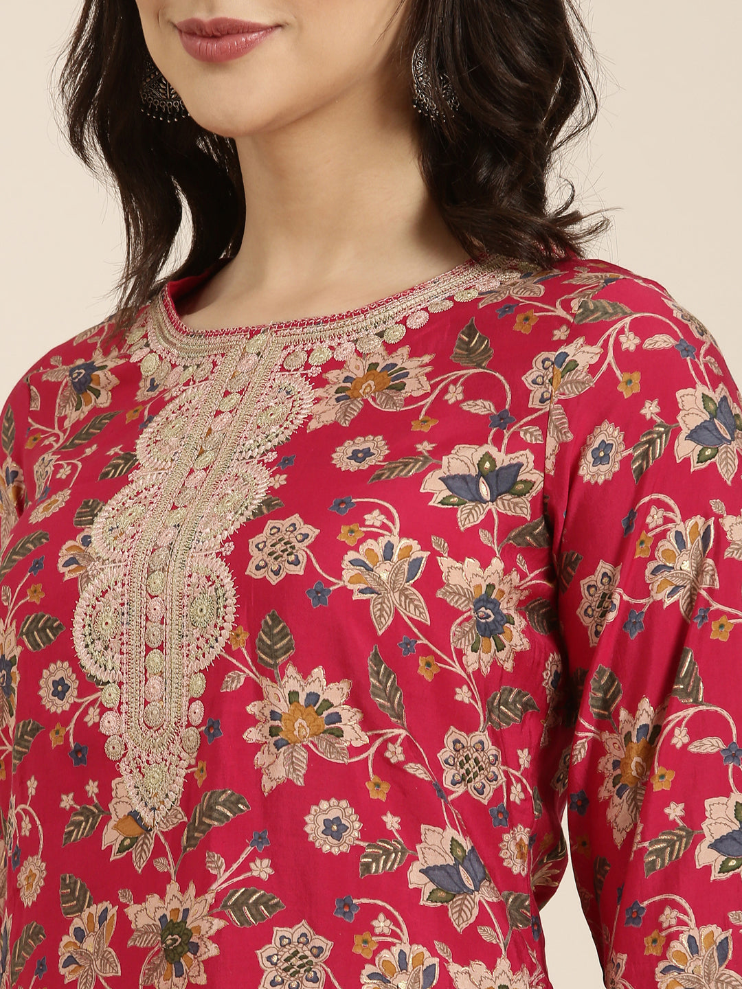 Women Straight Pink Floral Kurta and Trousers Set Comes With Dupatta