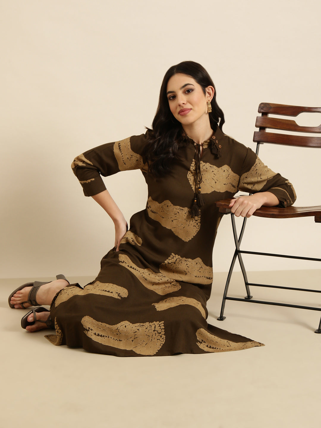 Women Straight Olive Animal Kurta and Patiala Set