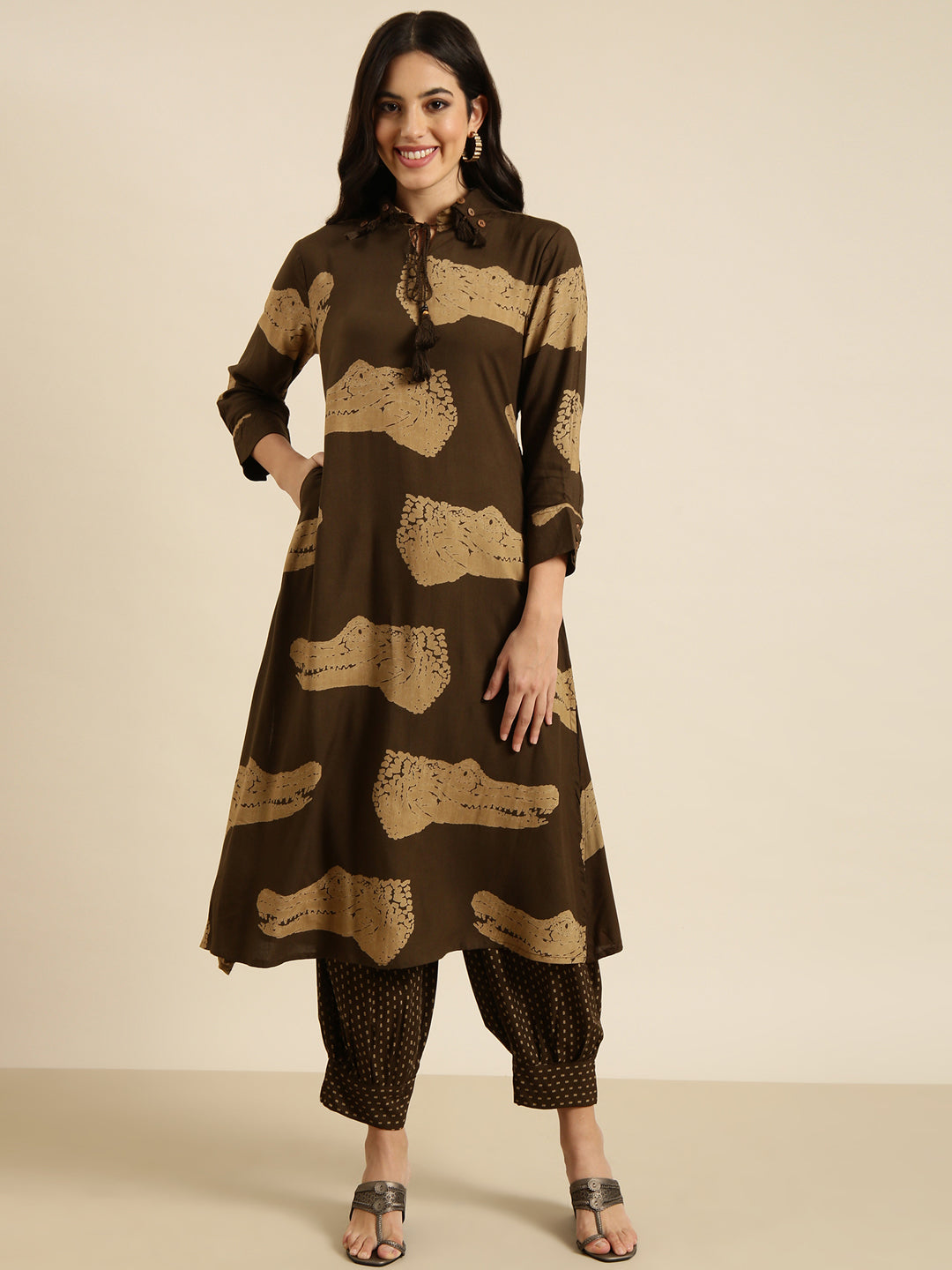 Women Straight Olive Animal Kurta and Patiala Set