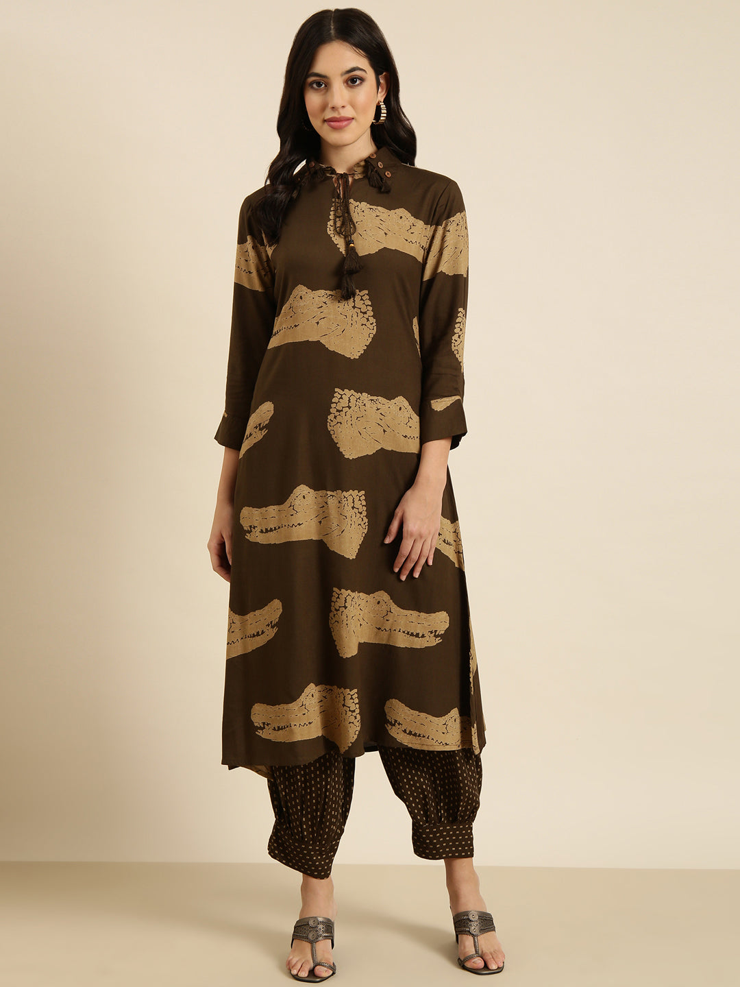 Women Straight Olive Animal Kurta and Patiala Set