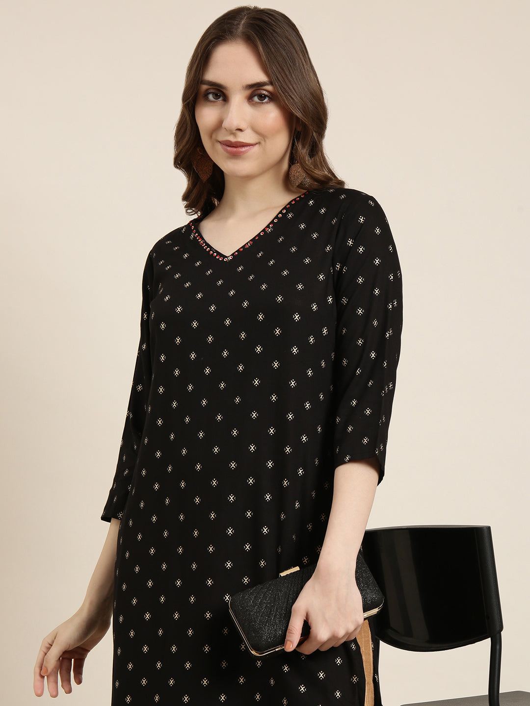 Women Straight Black Geometric Kurta