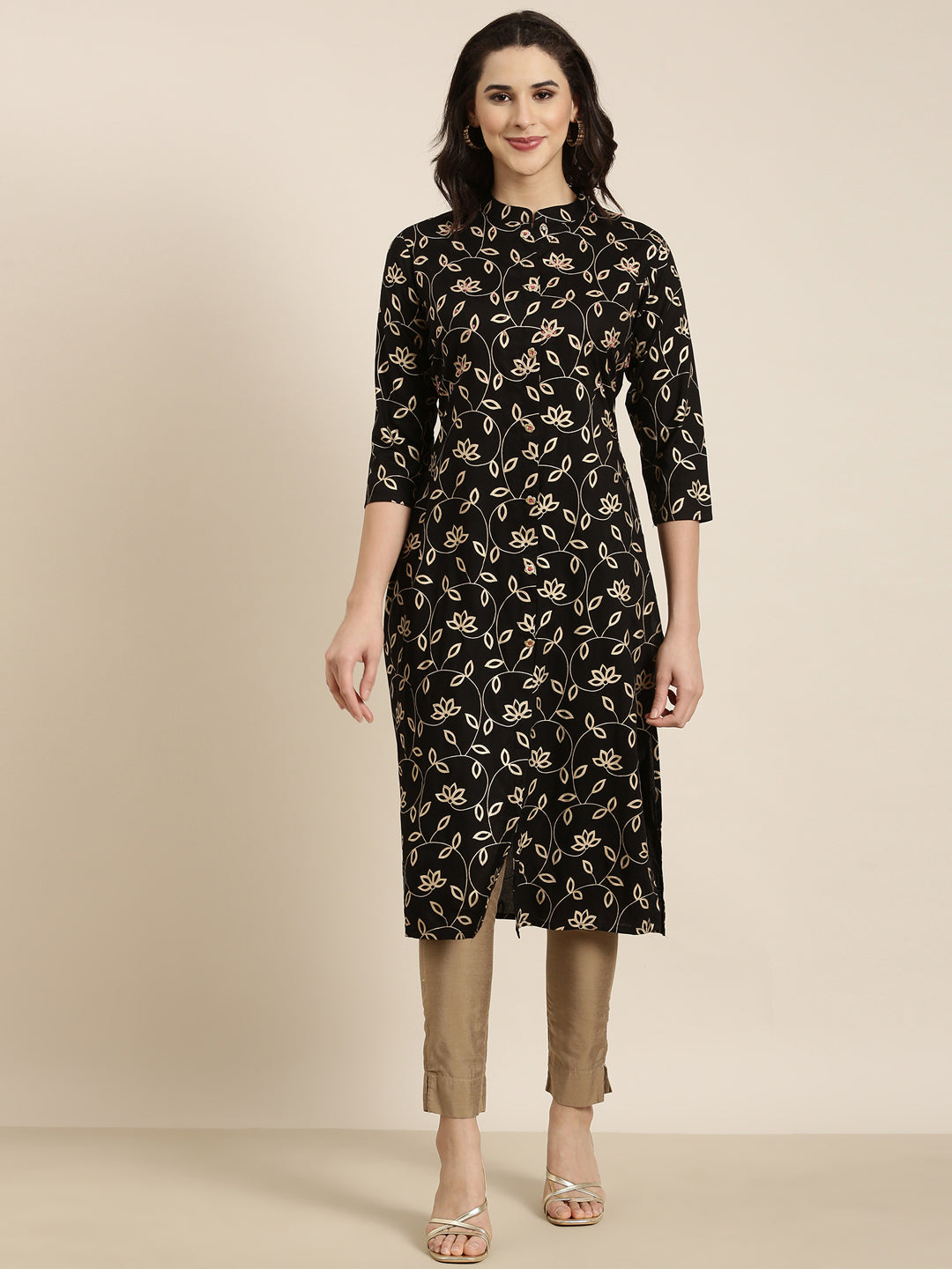 Women Straight Black Floral Kurta