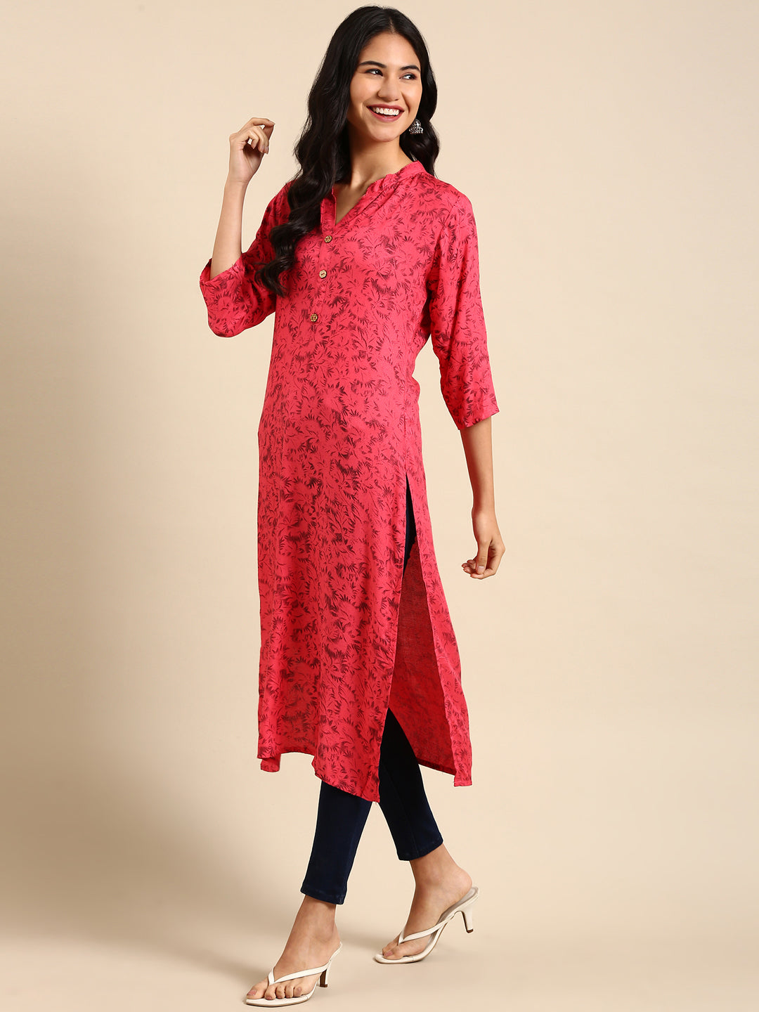 Women's Pink Printed Straight Kurta